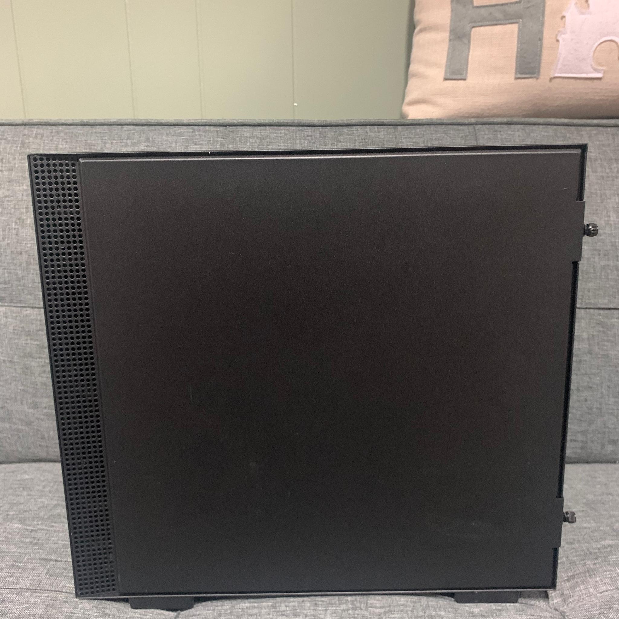 NZXT H210i Mini ITX Case (NEW)