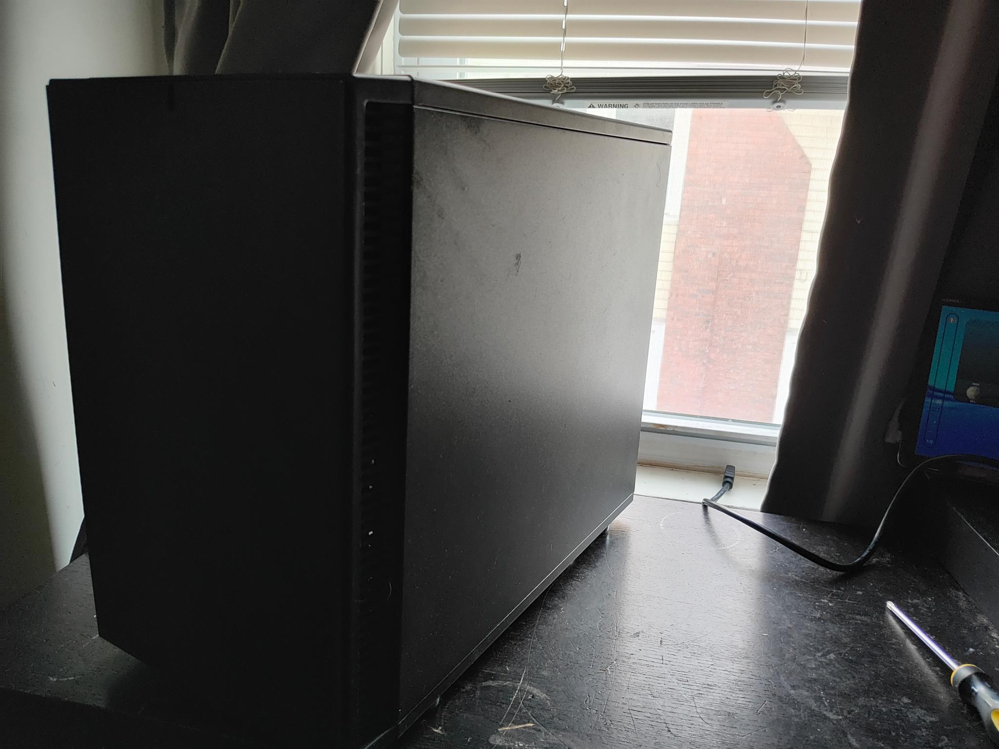 quiet MiniITX tower