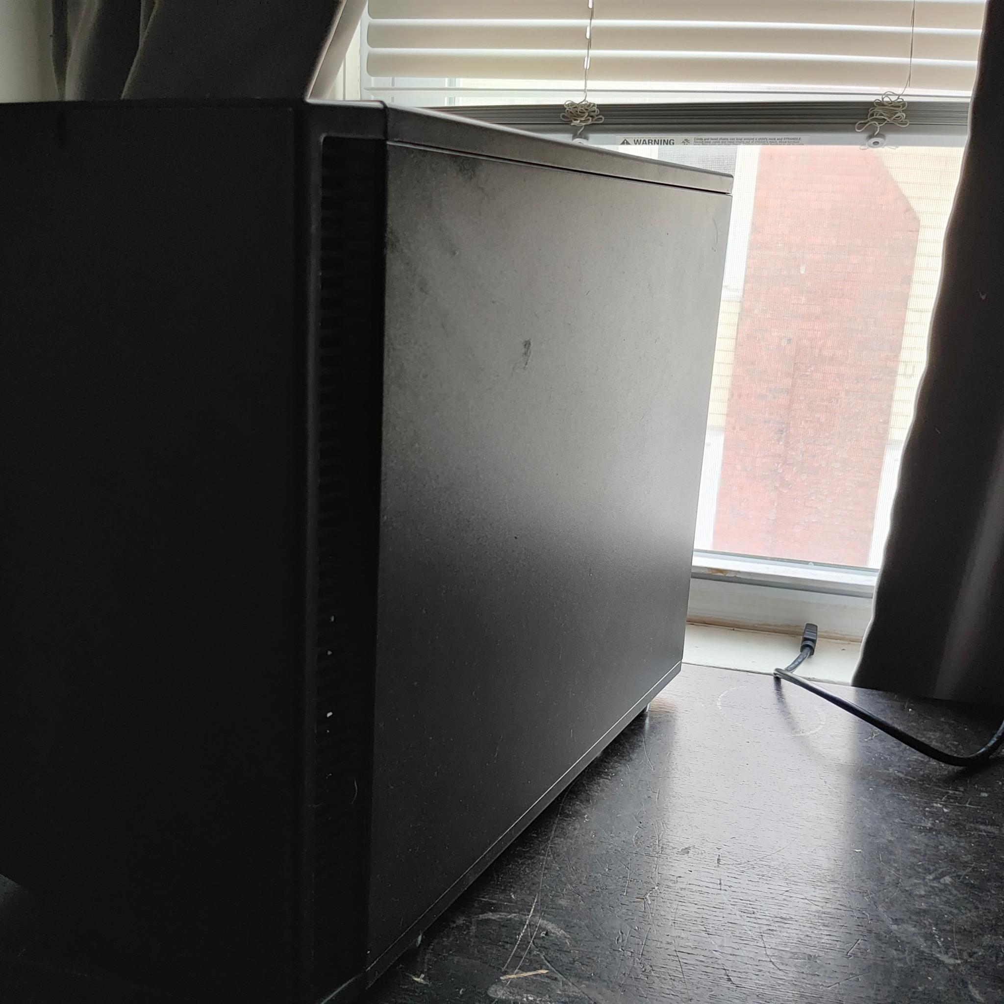 quiet MiniITX tower