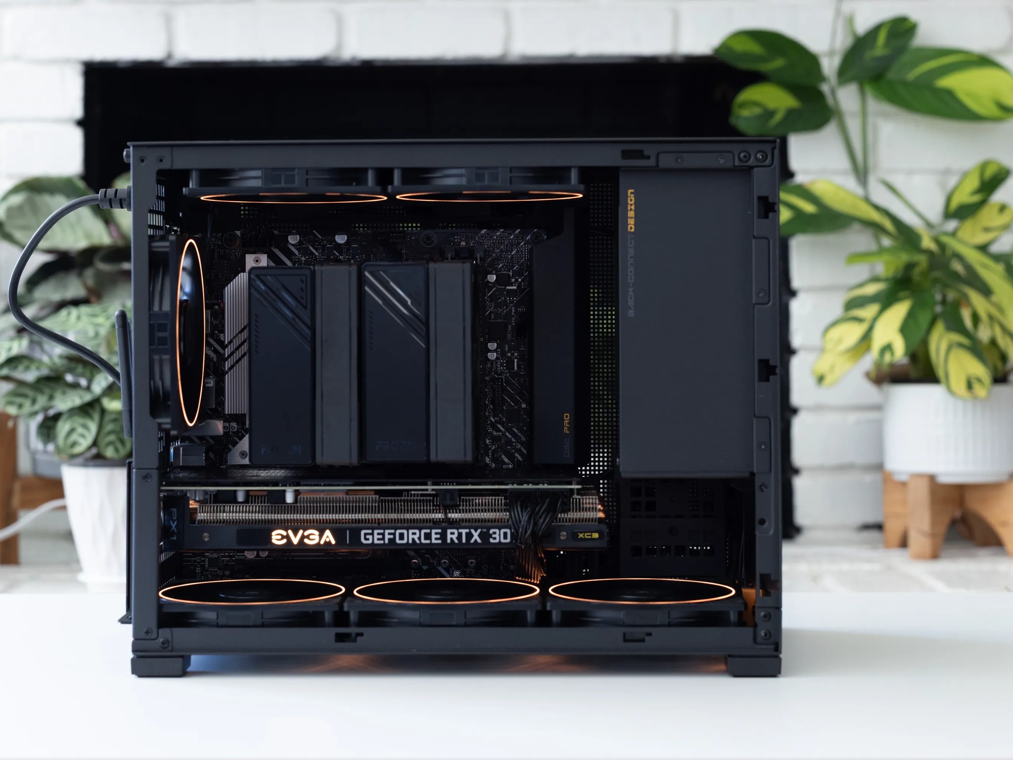 RTX 3070, i5 12600KF, 32GB RAM, 1TB NVME, WiFi, Compact 1440P Gaming PC