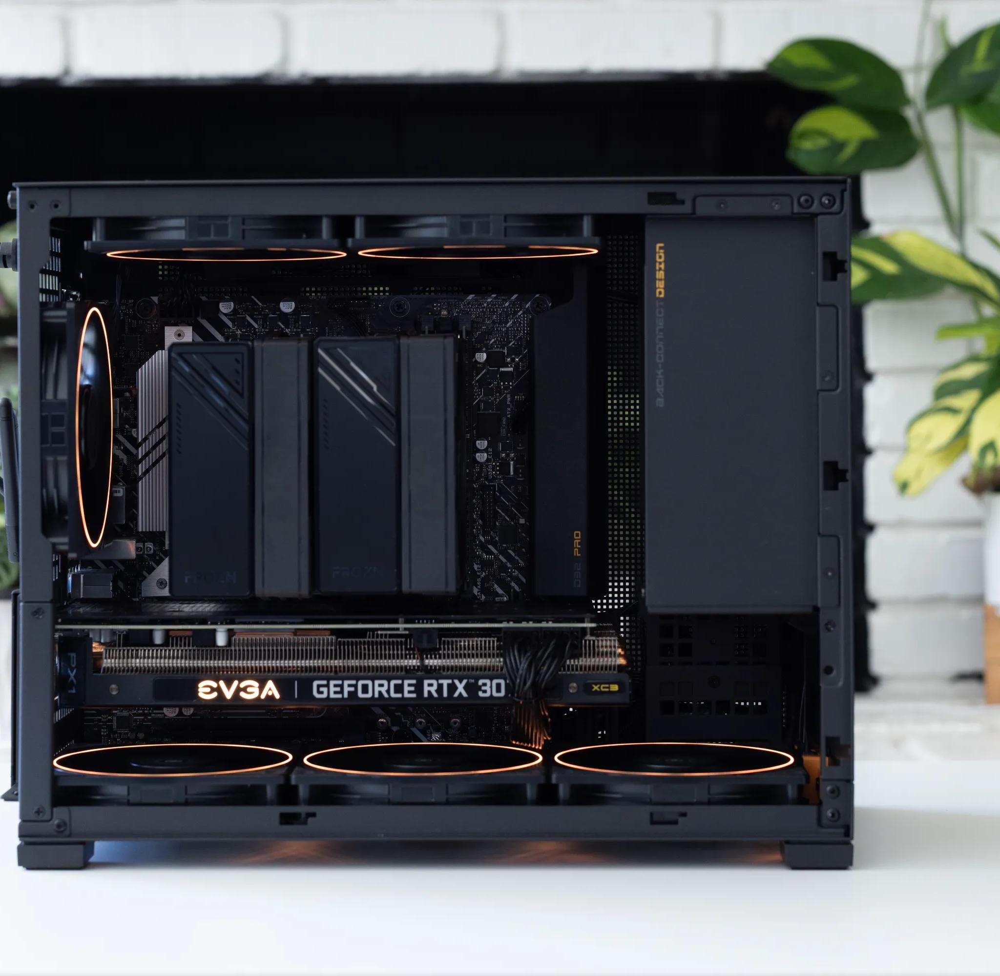 RTX 3070, i5 12600KF, 32GB RAM, 1TB NVME, WiFi, Compact 1440P Gaming PC