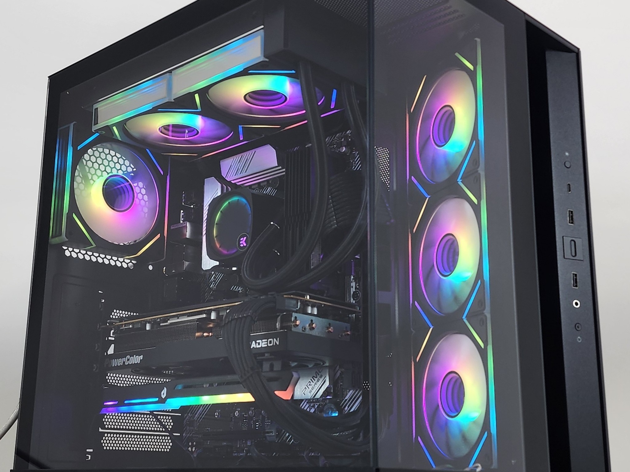Gaming PC Ryzen 9 5900XT 32GB RAM 2TB SSD RX 7800 XT 16GB Windows 11 Computer