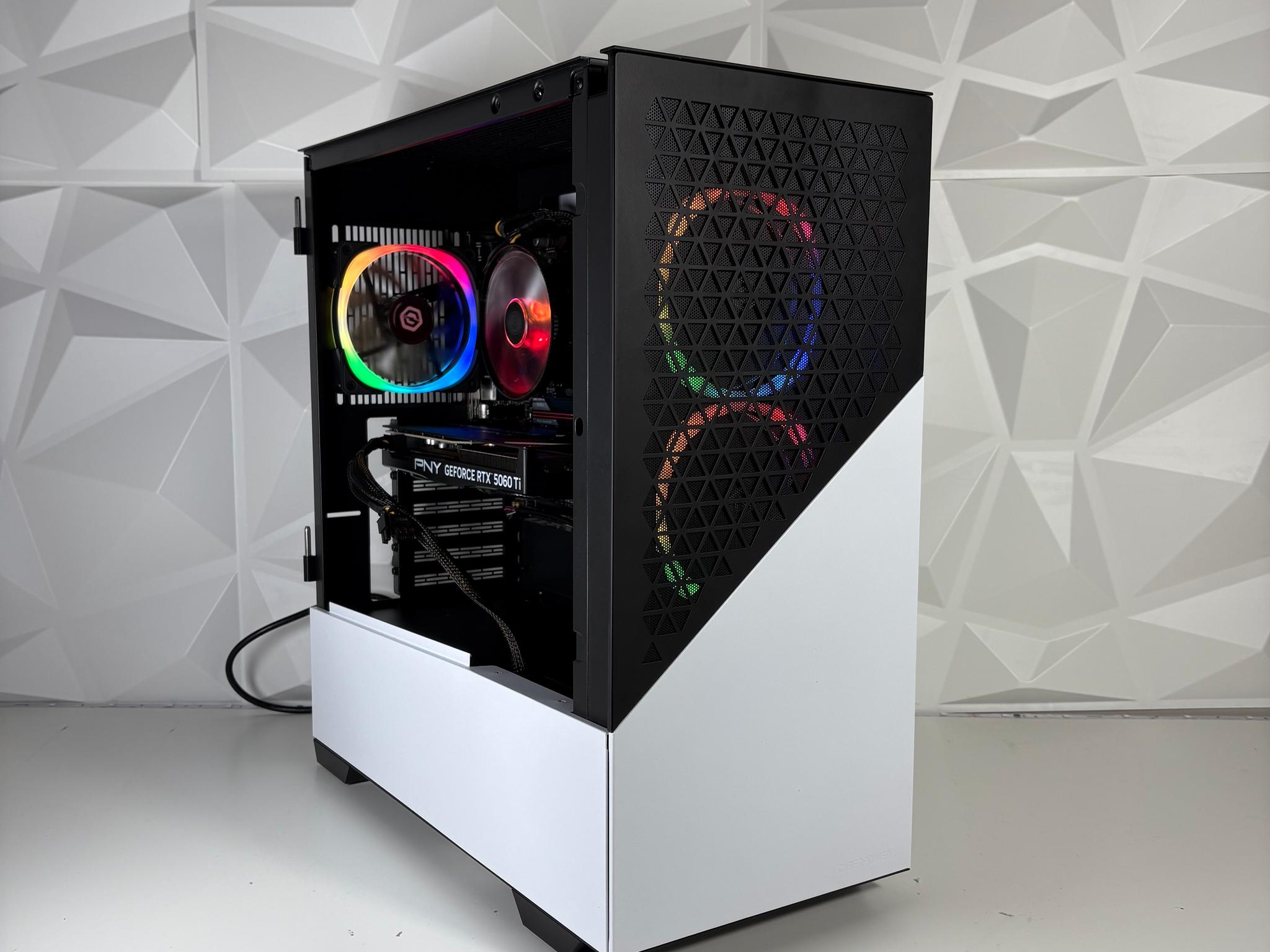Clean White Gaming PC - Nvidia RTX 5070, AMD Ryzen 5 7600, 16GB DDR5, 1TB SSD