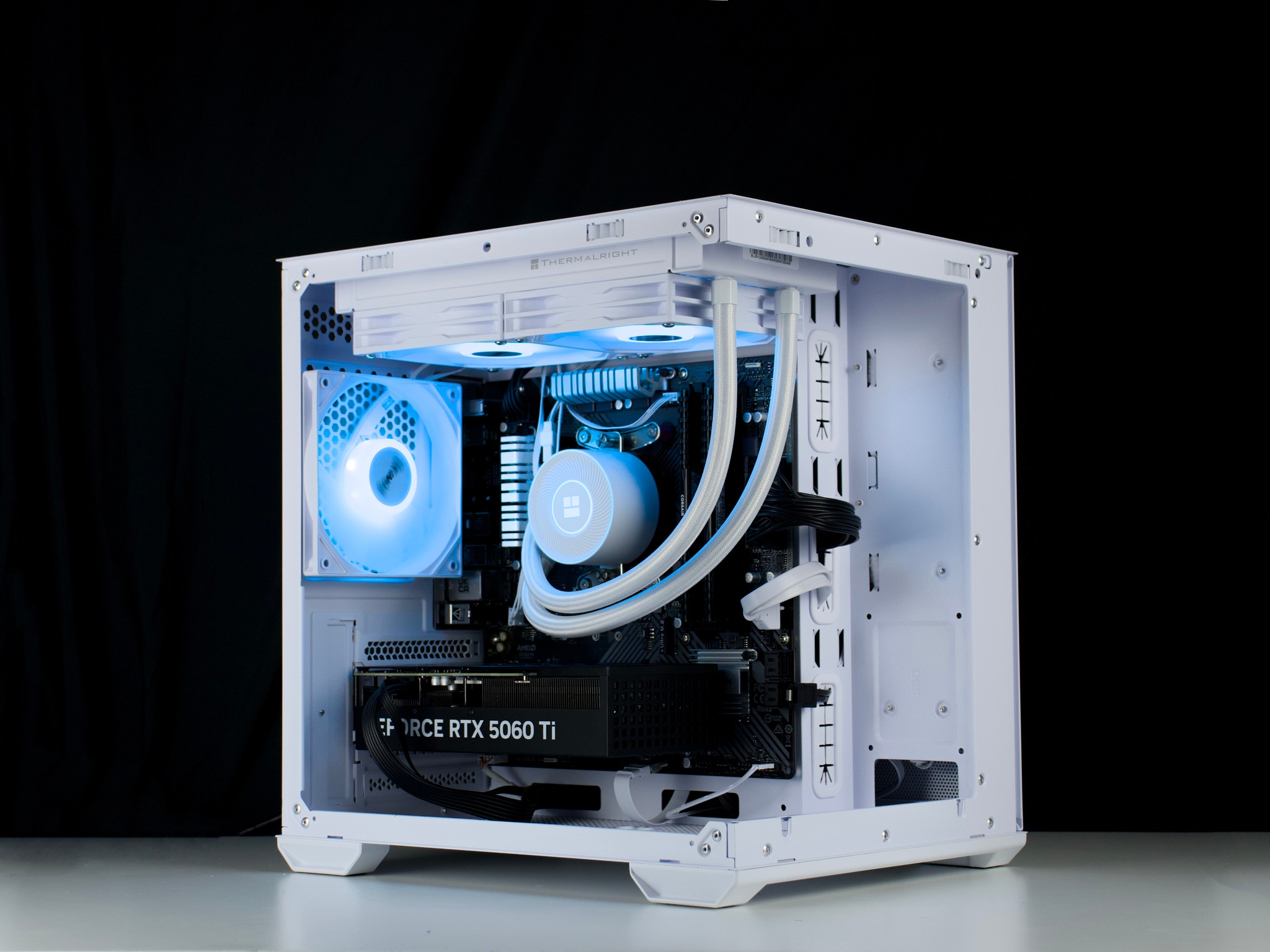 🧊❄️🧊 White Gaming PC – RTX 5060 TI, Ryzen 7 5700X, 32GB RAM, 1TB SSD - WiFi 🧊❄️🧊
