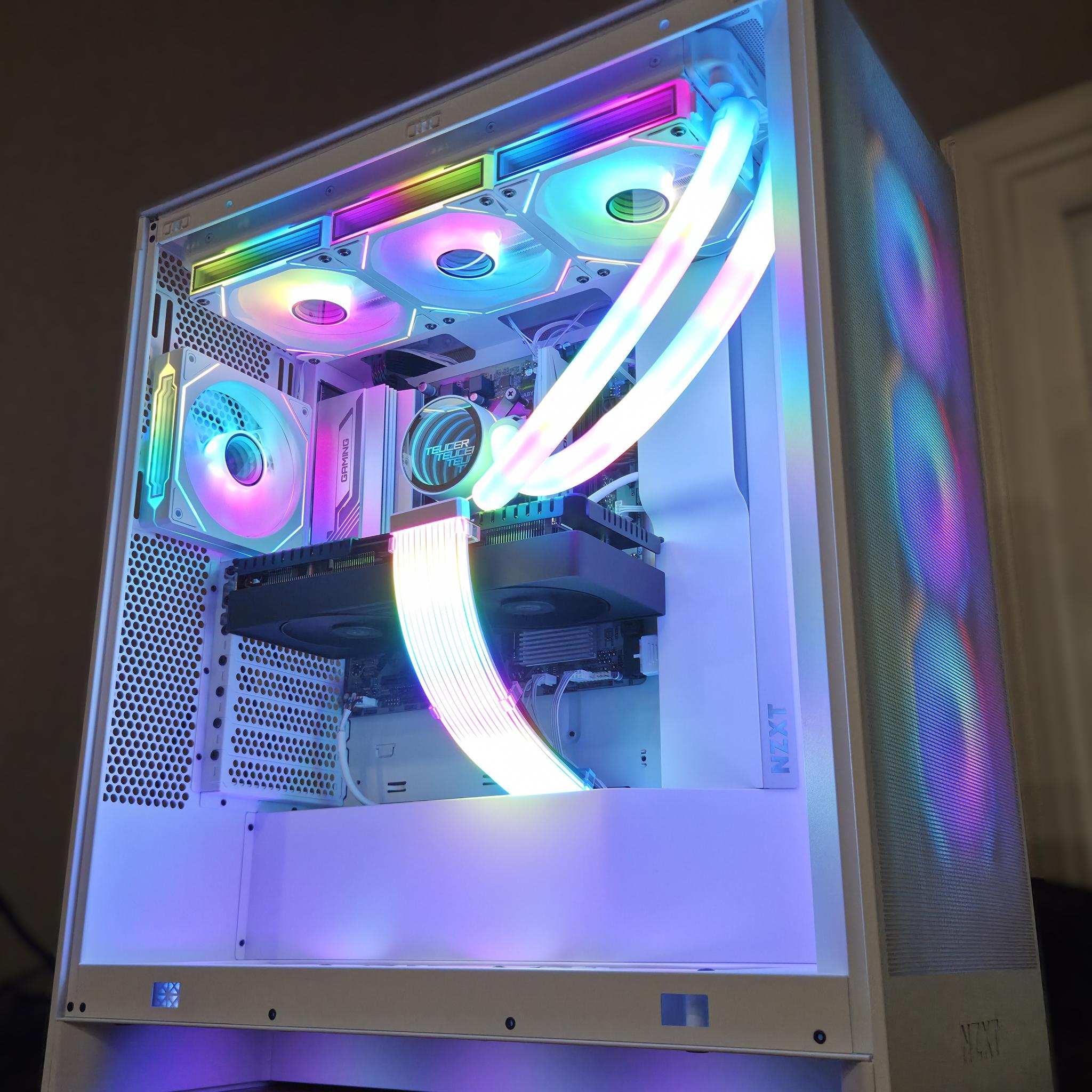 Glacier! 🧊|RTX 3070|Ryzen 7 8700F|DDR5|1TB Gen4 NVMe