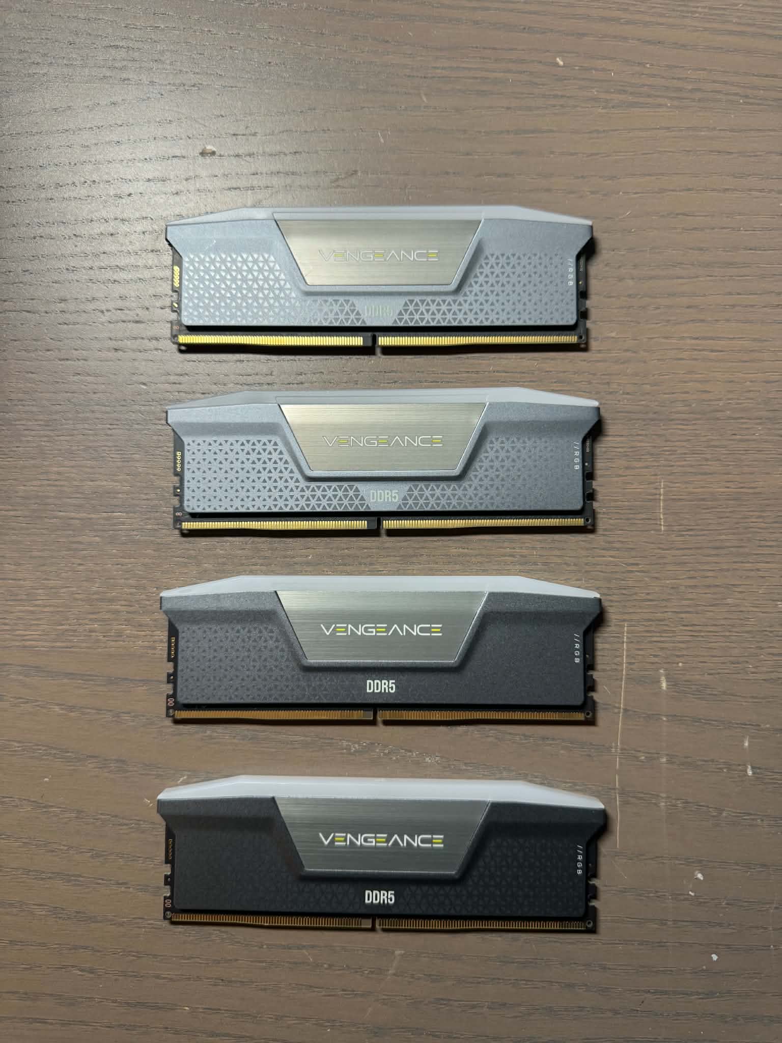 64GB (16X4) CORSAIR VENGEANCE DDR5 RGB RAM 6000 MHZ CL30-36-36-76