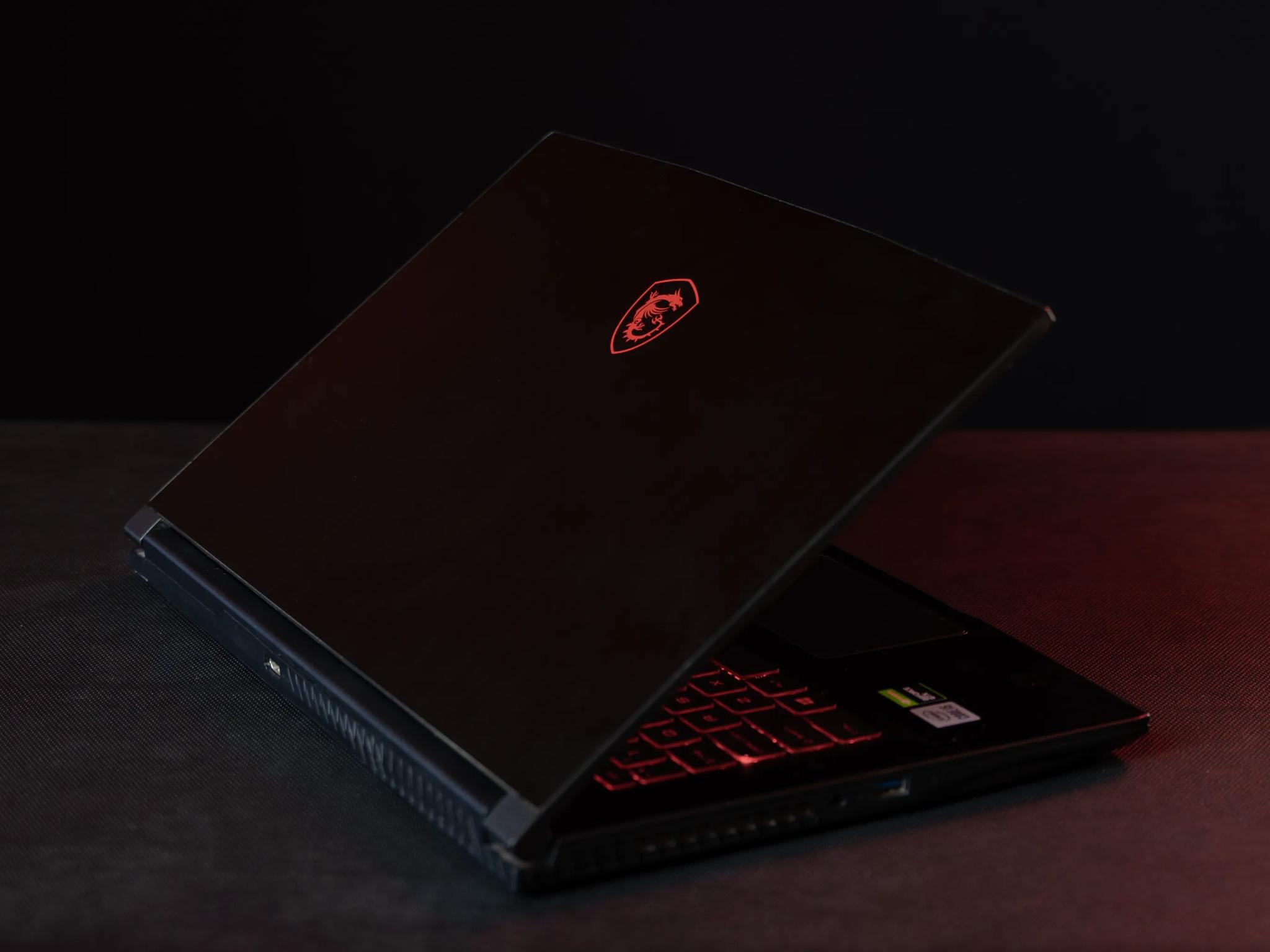 MSI GF63 Thin- GTX 1650- i5 10500H- 1TB M.2-16GB RAM 15.6"