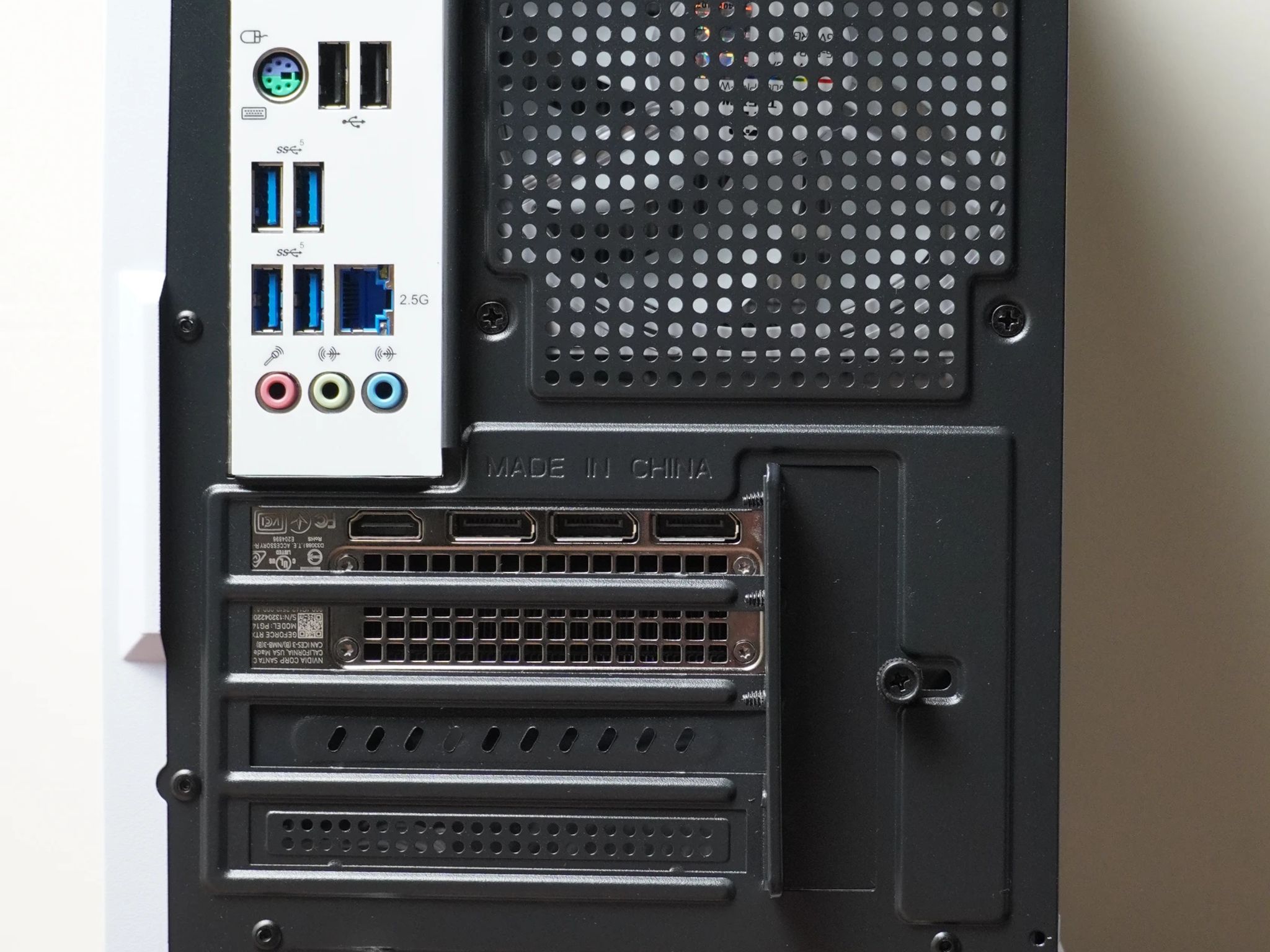 White Gaming Pc | Ryzen 7 5700X | RTX 3070 | DDR4 16GB | 512GB NVMe | Win 11 Pro (Activated)