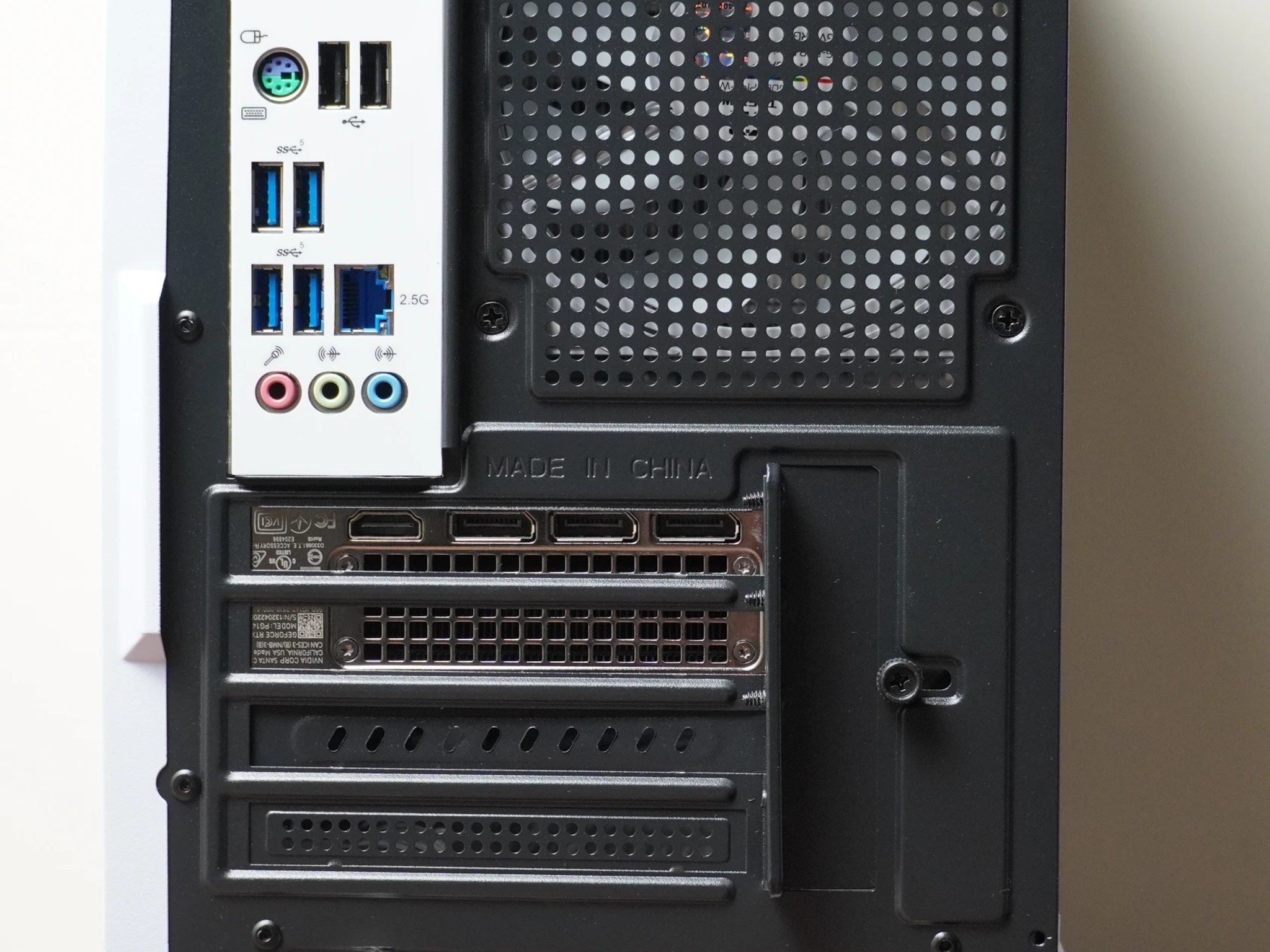 White Gaming Pc | Ryzen 7 5700X | RTX 3070 | DDR4 16GB | 512GB NVMe | Win 11 Pro (Activated)