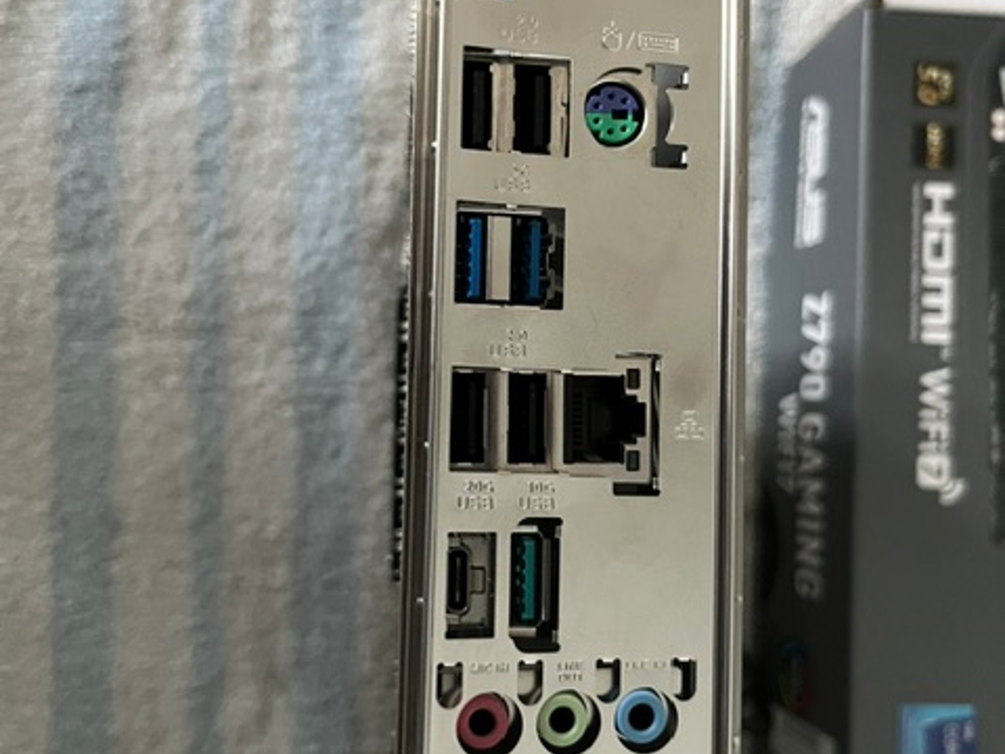 ASUS Z790 GAMING WIFI7