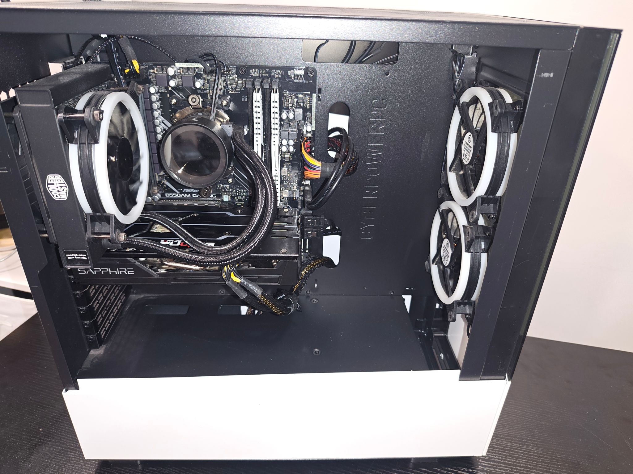 Budget mid ranged 1080p/1440p amd gaming pc!