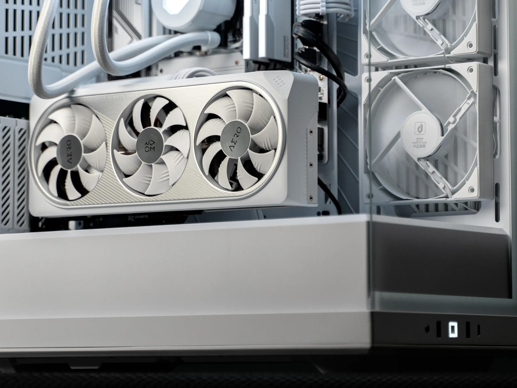 “CorpoLight” RTX 4070 i5 14600K 32GB Windows 11 Pro 2TB Workstation Gaming PC