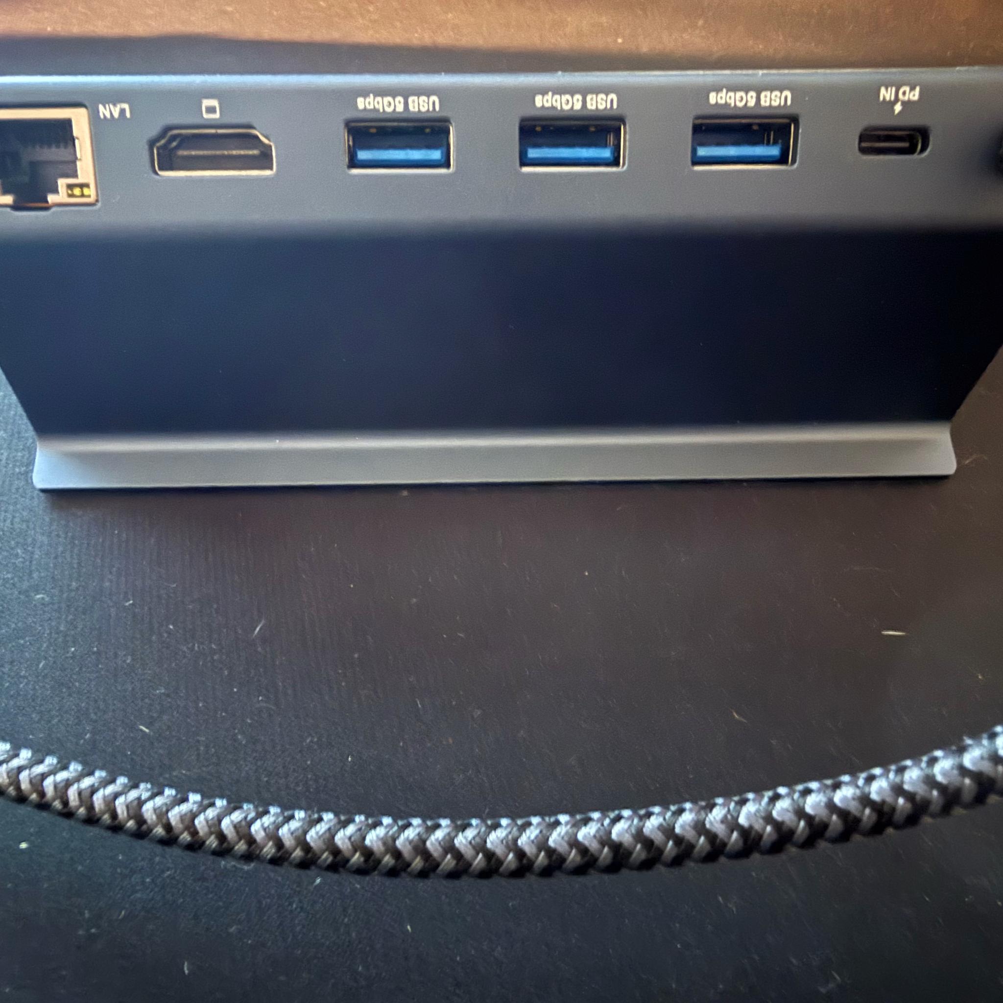 Lenovo Legion Go 512GB — Like New | + accesories