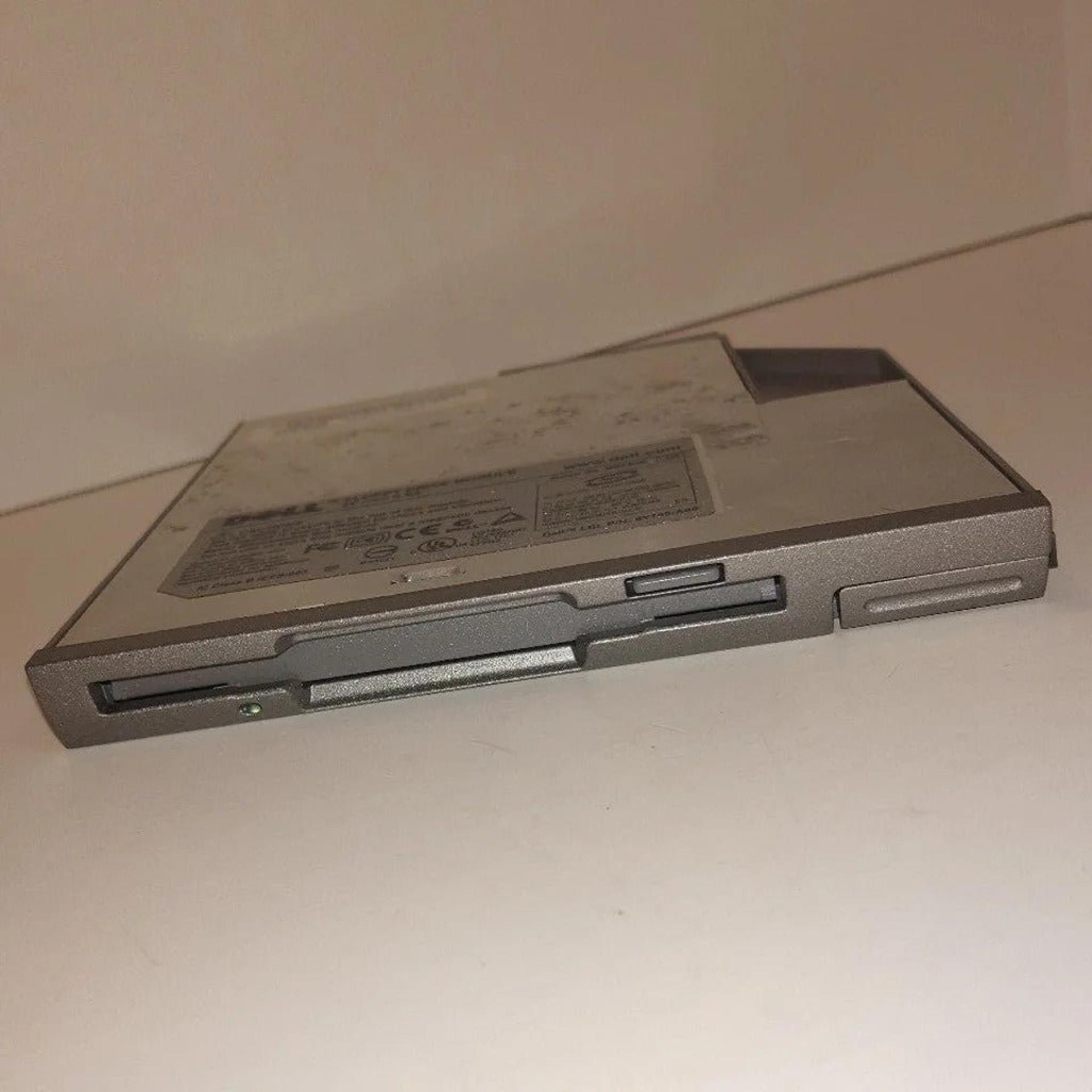 Dell 01R159 3.5" Floppy Drive for Dell Latitude D Series 6Y185-A00 MPF82E-U5