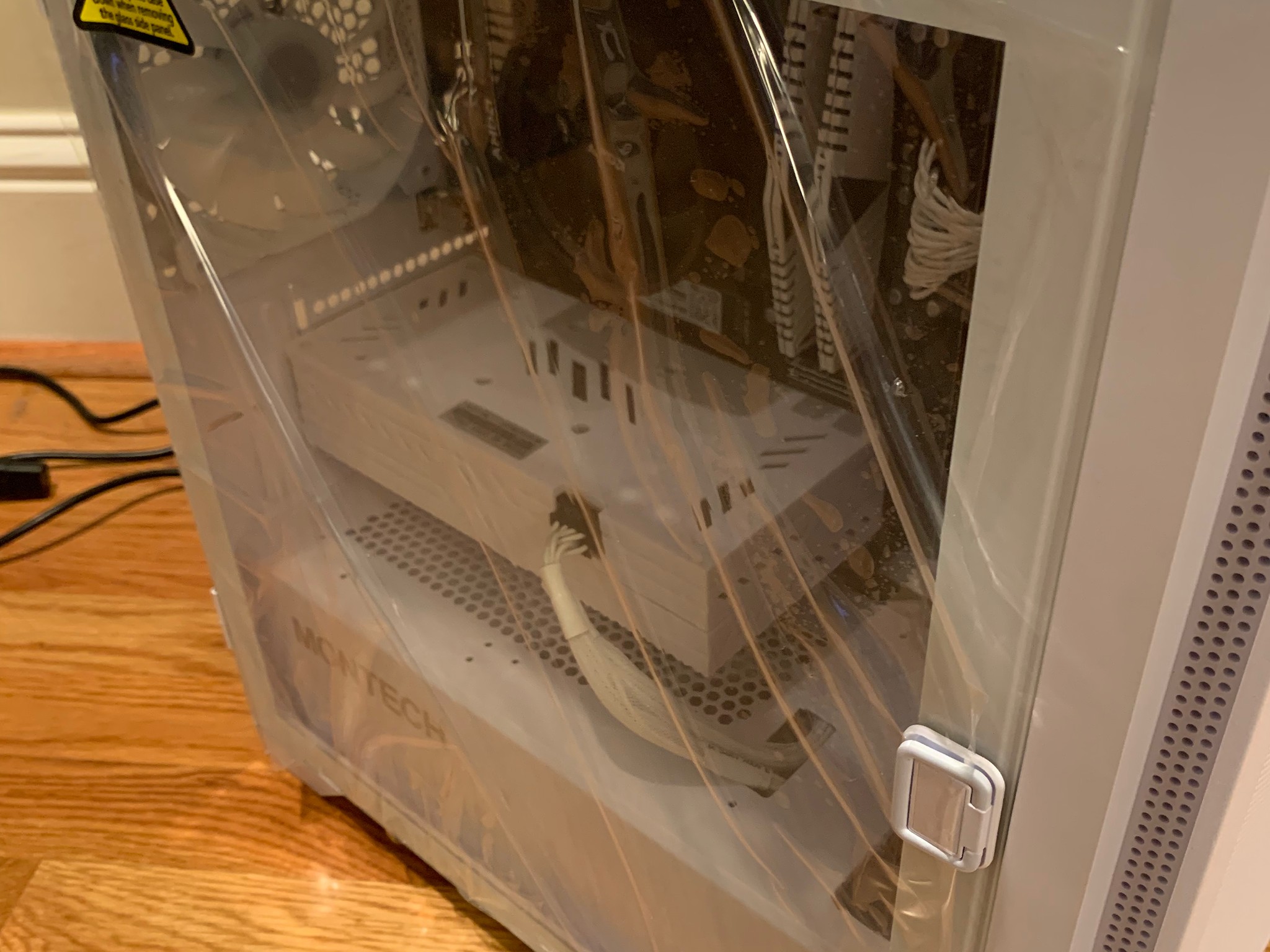 RYZEN 5 1600 RX 580 8GB WHITE RGB GAMING/STREAMING/EDITING PC 16GB RAM 1000GB M.2 SSD WINDOWS WiFi