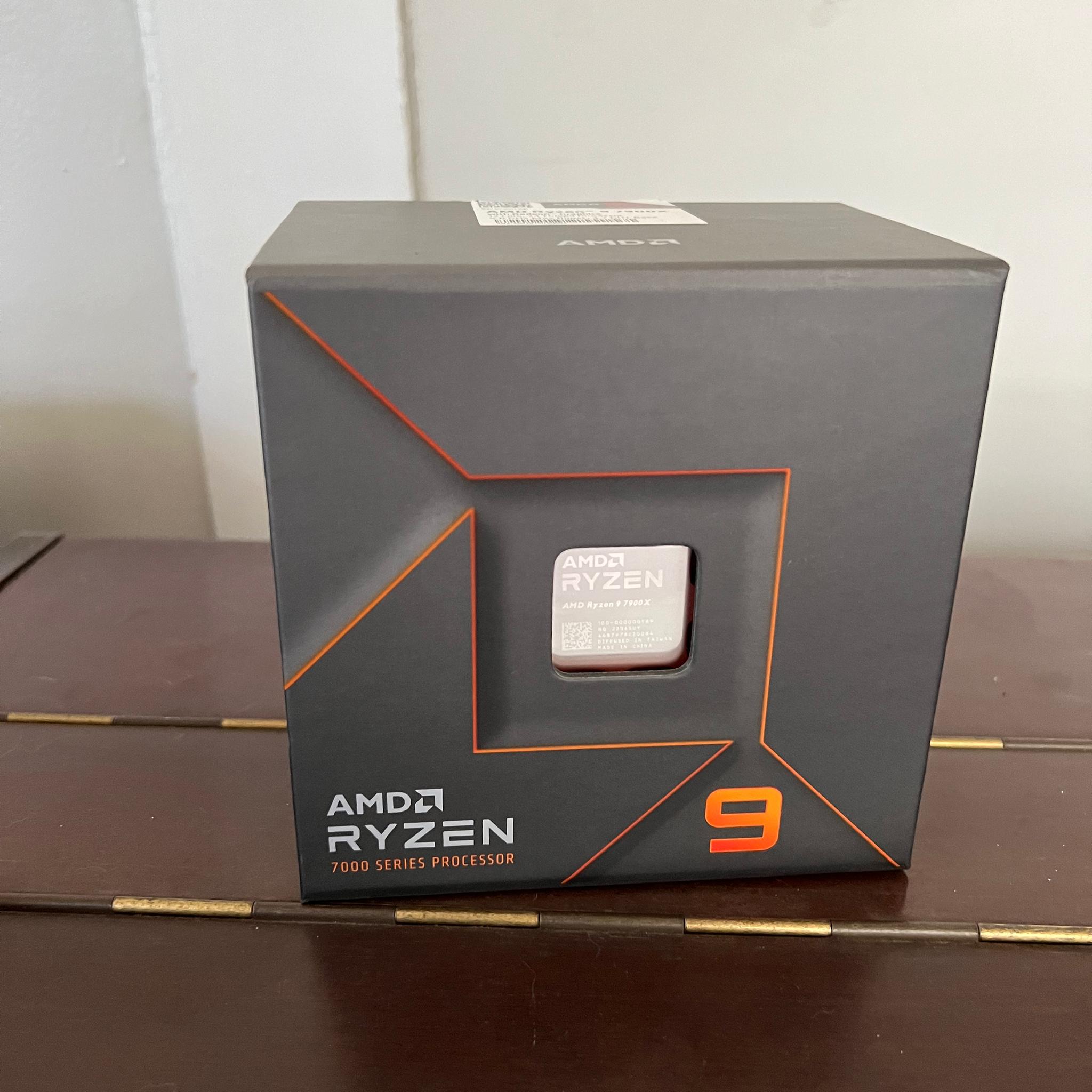 Open Box Ryzen 9 7900x