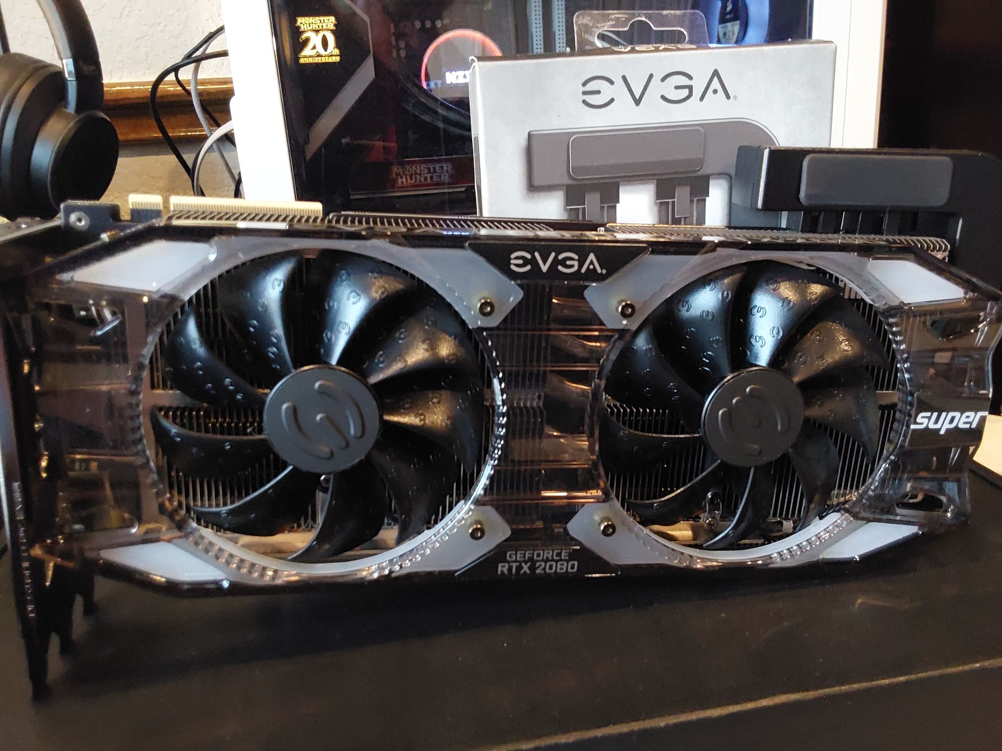 EVGA XC ULTRA GAMING GeForce RTX 2080 SUPER (08G-P4-3183-KR), 8GB GDDR6, RGB LED, Metal Backplate