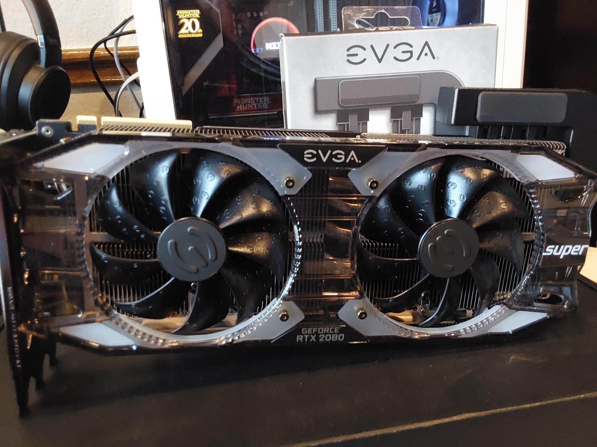 EVGA XC ULTRA GAMING GeForce RTX 2080 SUPER (08G-P4-3183-KR), 8GB GDDR6, RGB LED, Metal Backplate