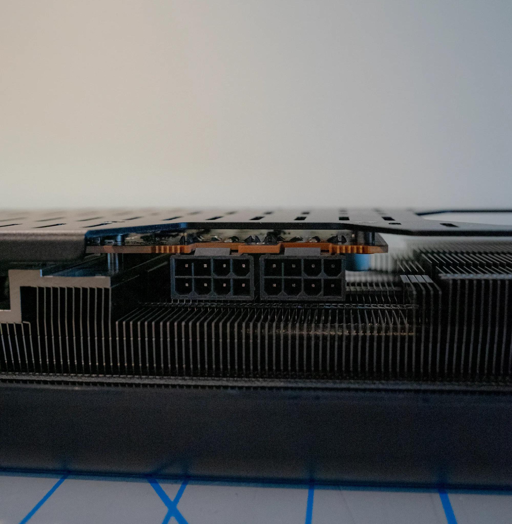 USED LIKE NEW - XFX Speedster Merc 319 AMD Radeon 7800XT 16GB