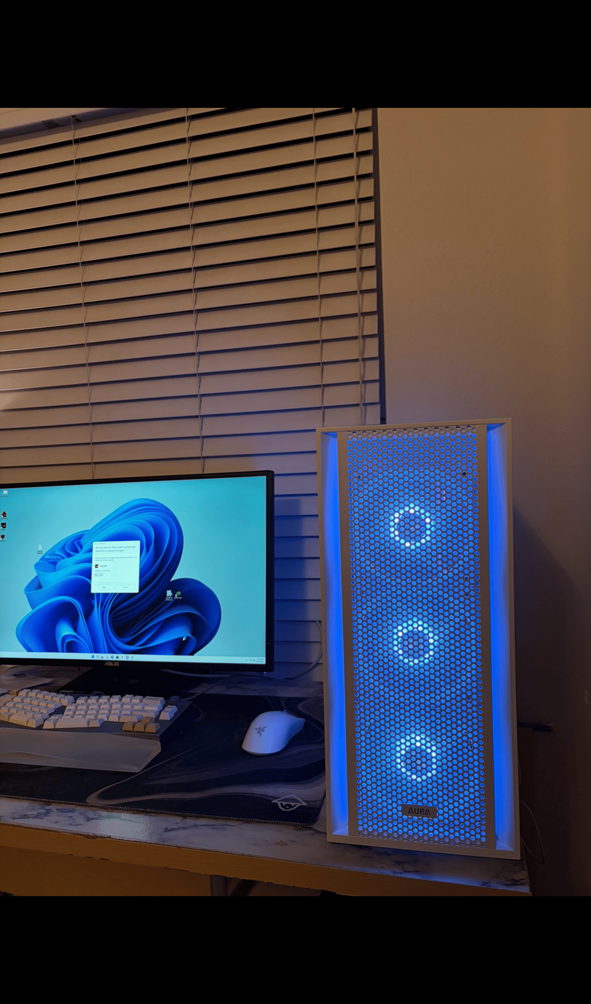 GeForce RTX 4070 Custom Gaming PC – Ryzen 7 9700X, 32GB DDR5, 2TB NVMe SSD