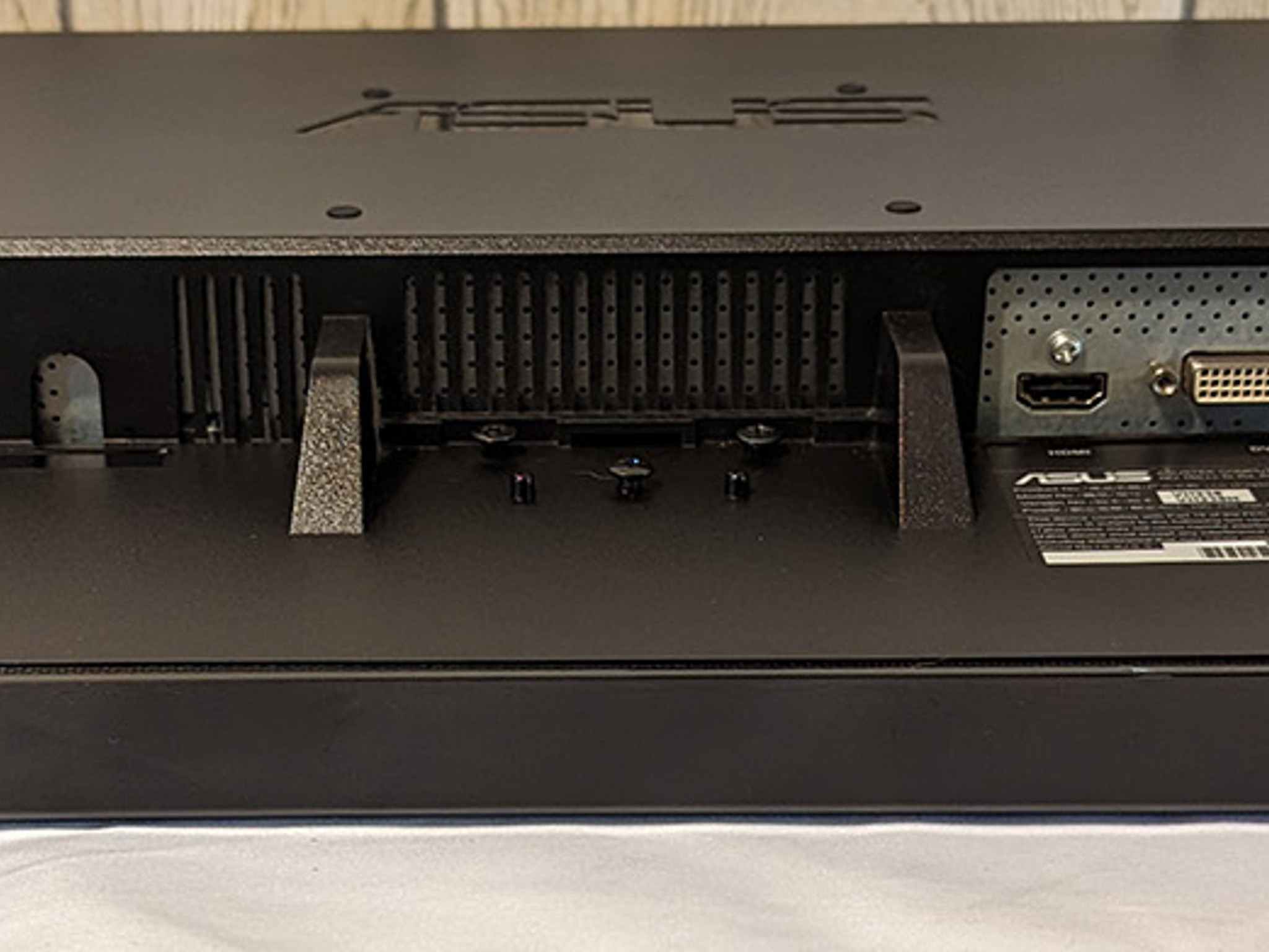 ASUS VH238H Budget Gaming Monitor 1920x1080@60Hz HDMI, DVI, VGA D-Sub inputs