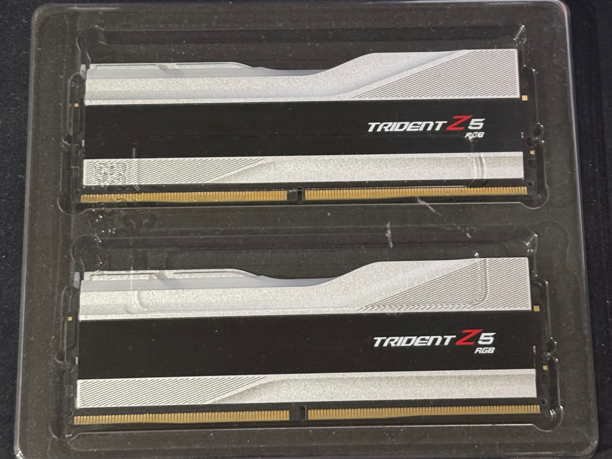 G.SKILL Trident Z5 RGB Series (Intel XMP 3.0) DDR5 RAM 64GB (2x32GB) 6000MT/s CL30-40-40-96 1.40V