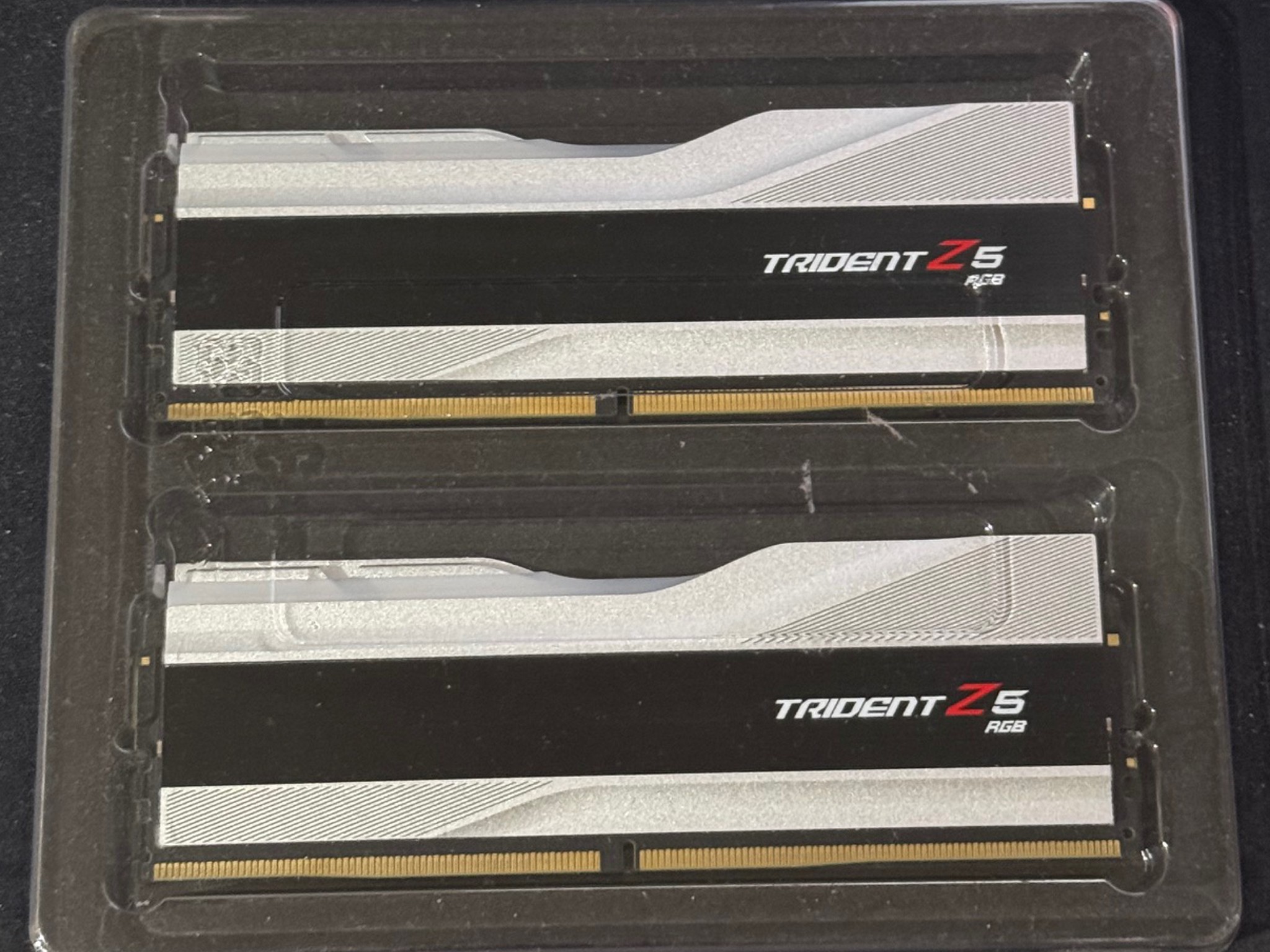 G.SKILL Trident Z5 RGB Series (Intel XMP 3.0) DDR5 RAM 64GB (2x32GB) 6000MT/s CL30-40-40-96 1.40V