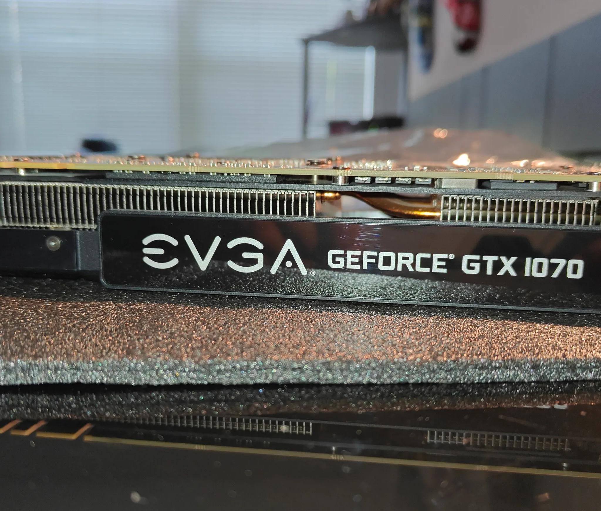 EVGA SC GAMING ACX 3.0 Black Edition GeForce GTX 1070 8 GB Video Card