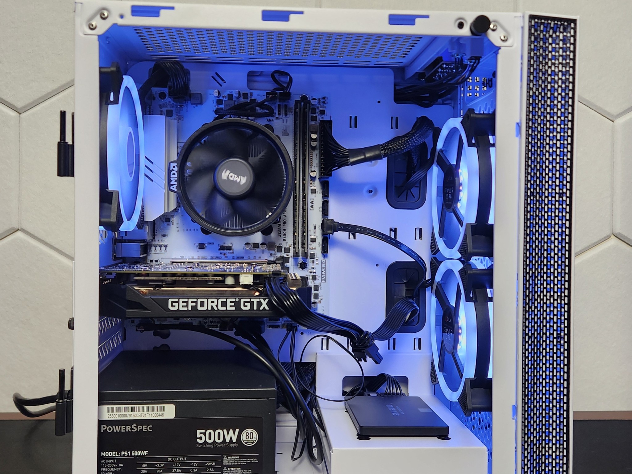 "Budget Gaming PC" GTX 1660 | Ryzen 5 1600 | 16GB DDR4 | 500GB SSD | Windows 11