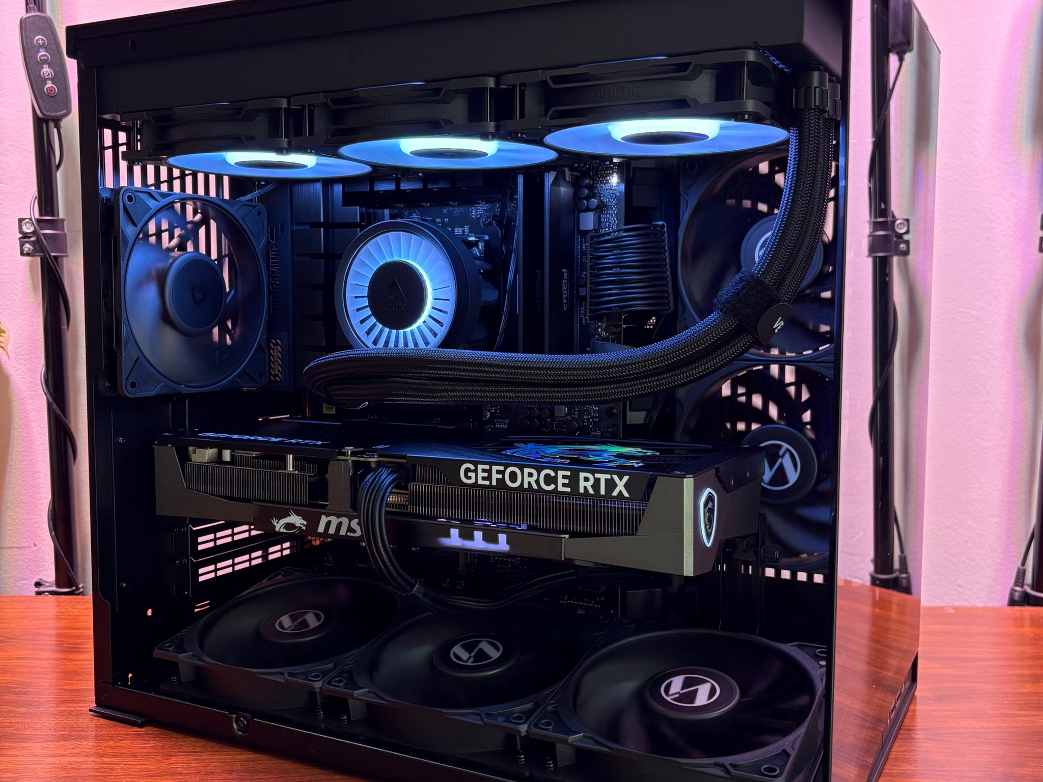 RTX 5080 | Ryzen 7 7800X3D | 32GB DDR5 | 2TB NVMe | 850W PSU | 360mm AIO | Lian Li O11D Mini V2
