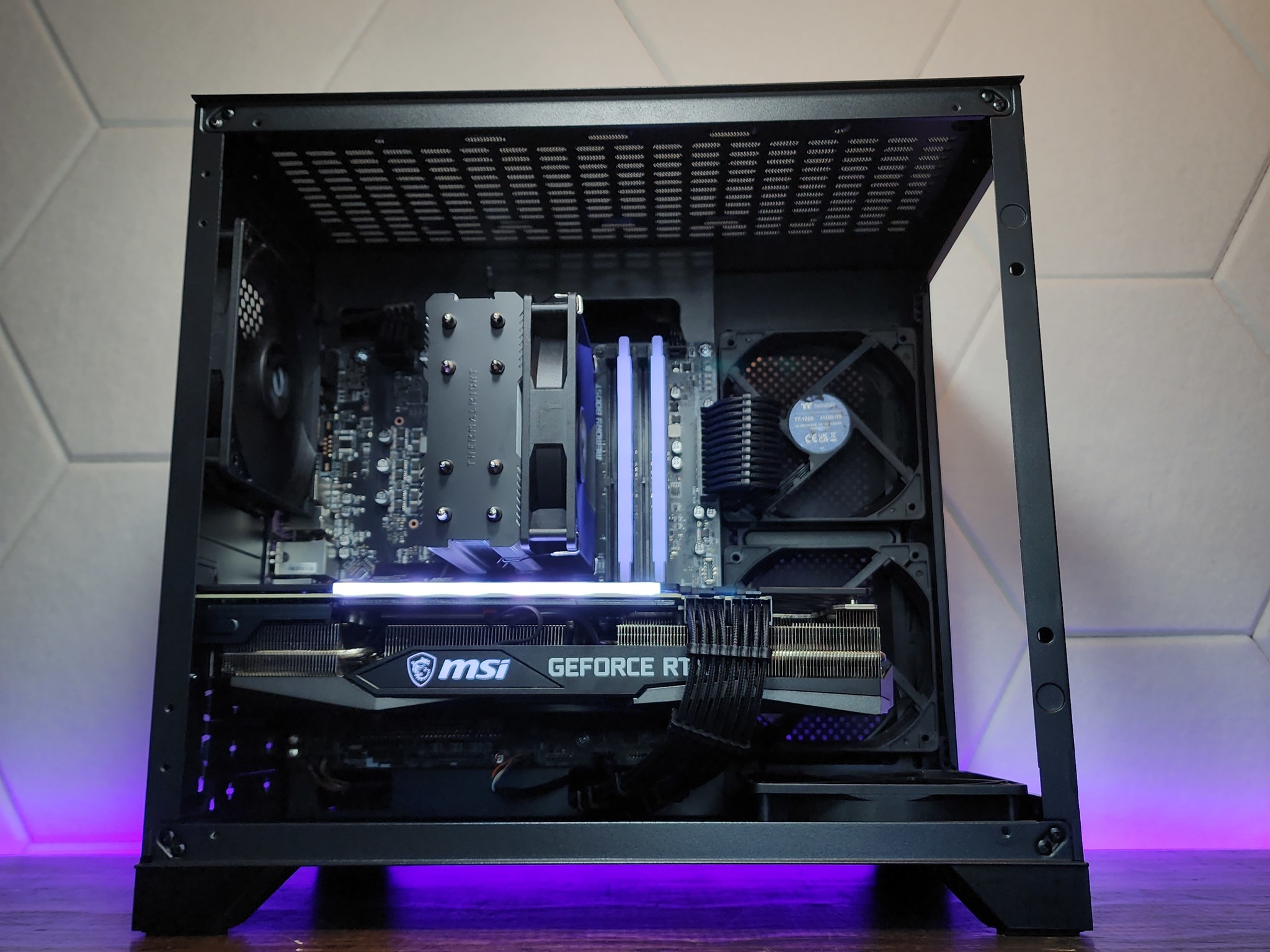 💙🖤 RTX 3070 // Core i5 12400F // 16GB 3600MHz // 1TB NVMe Gen 3