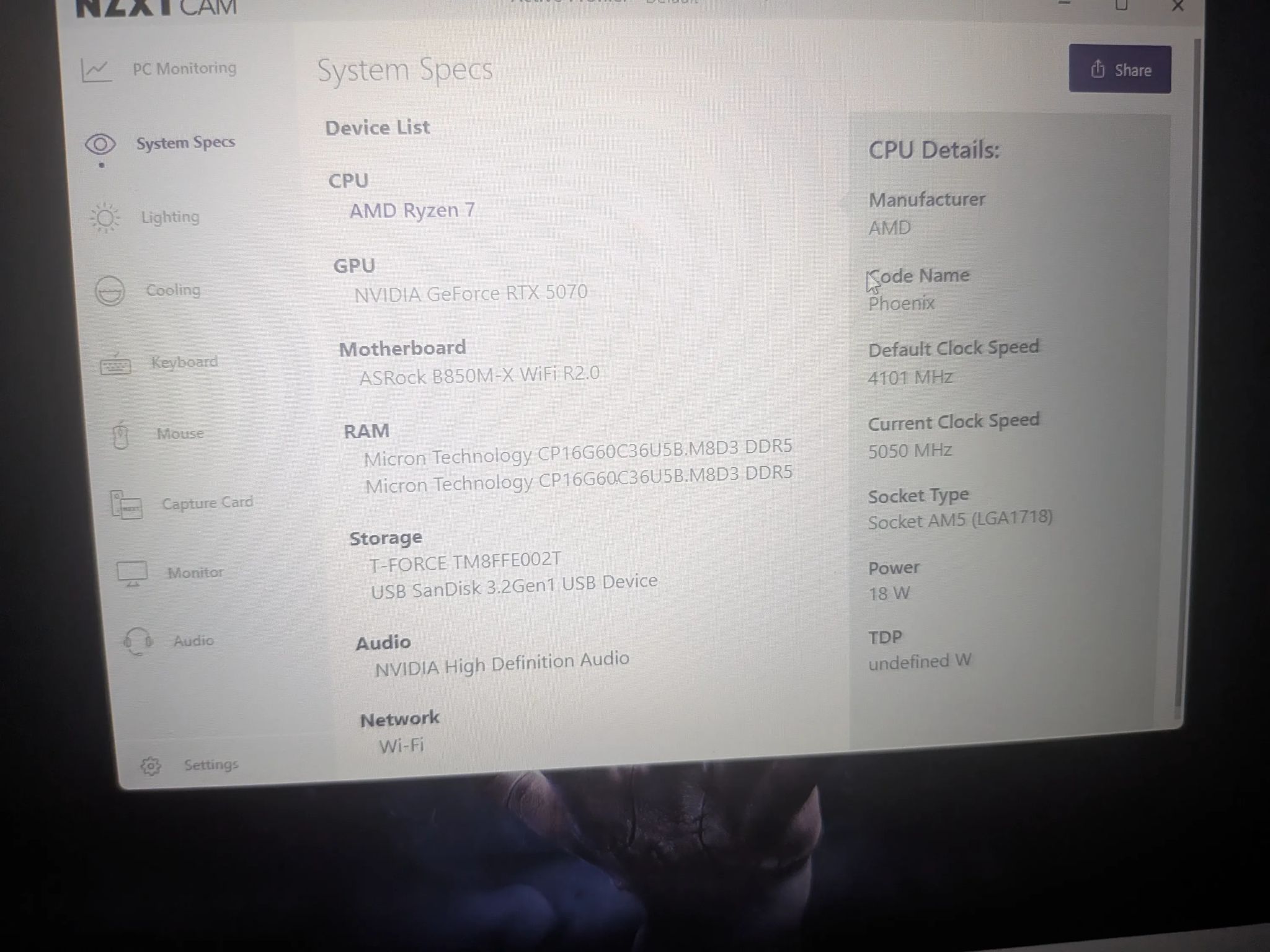 The Nightshade - RTX 5070, Ryzen 7 8700F, 32 GB DDR5, 2 TB Gen 4 NVME, RGB, LCD Display