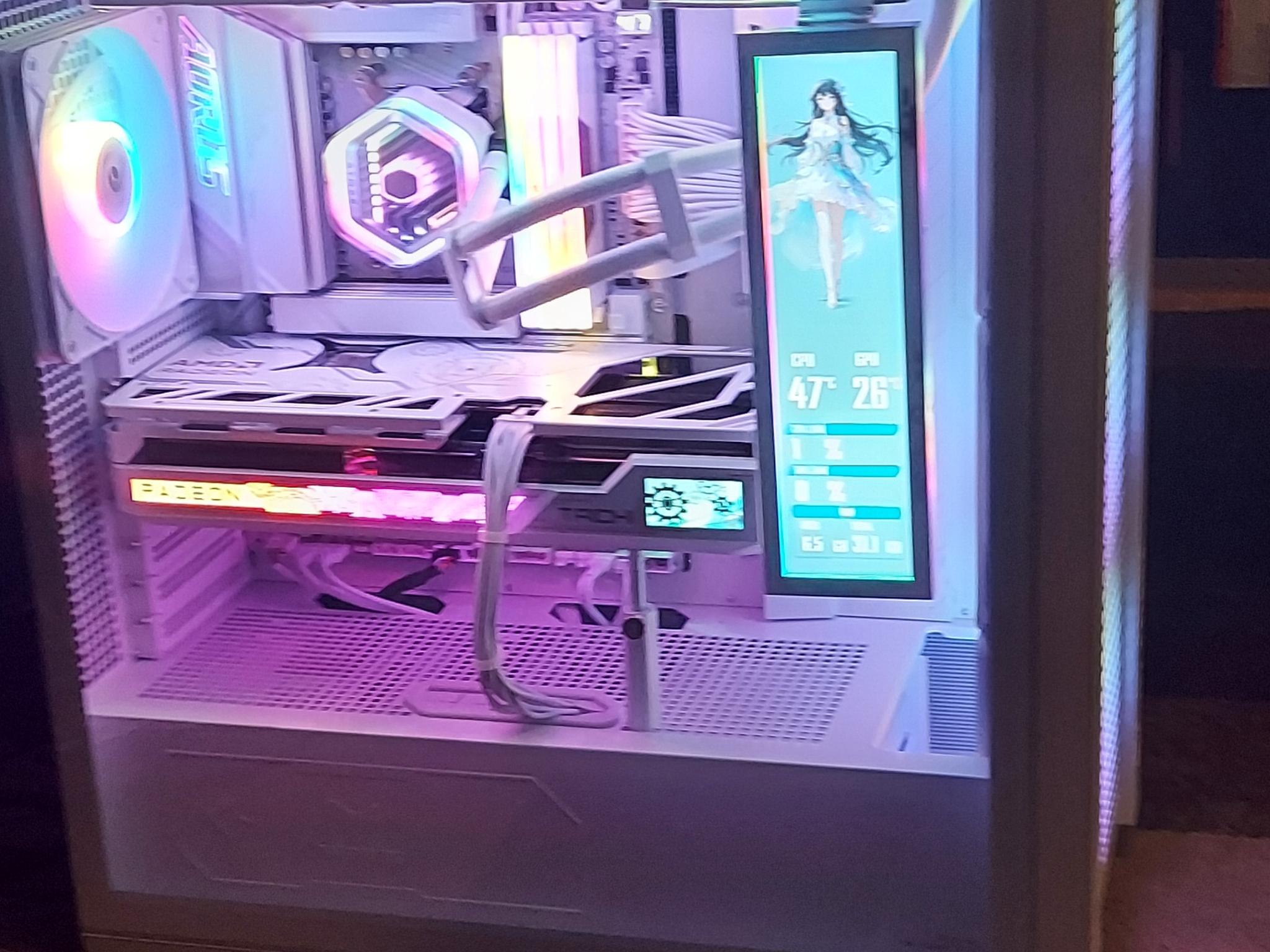Aorus Ice 9850X3D/RX 9070XT Gaming PC