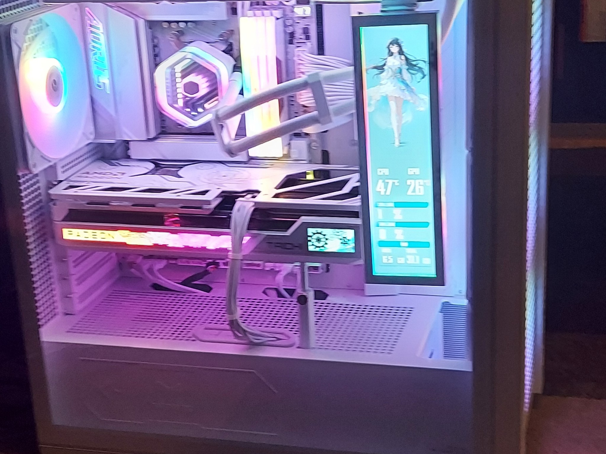 Aorus Ice 9850X3D/RX 9070XT Gaming PC