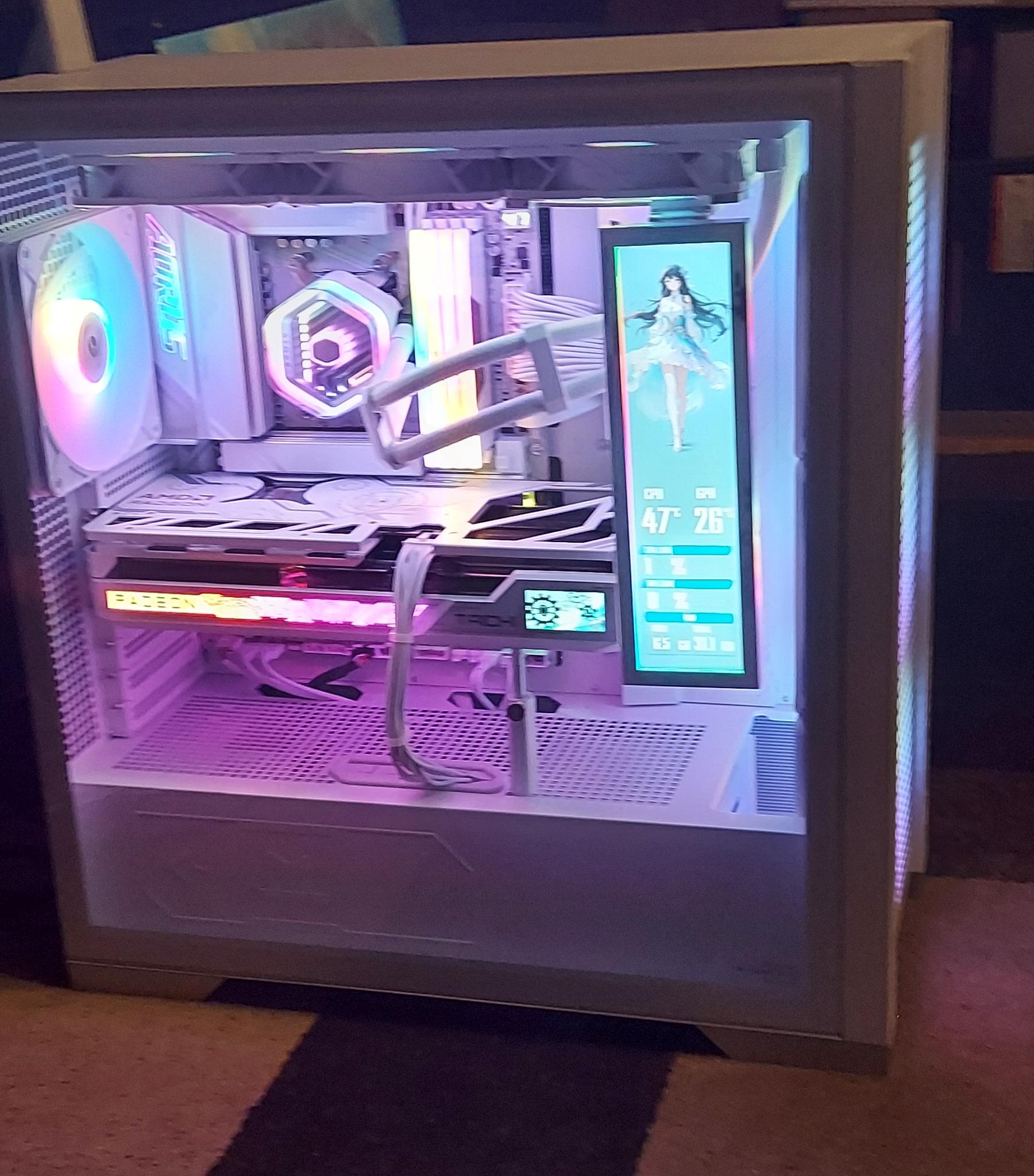 Aorus Ice 9850X3D/RX 9070XT Gaming PC