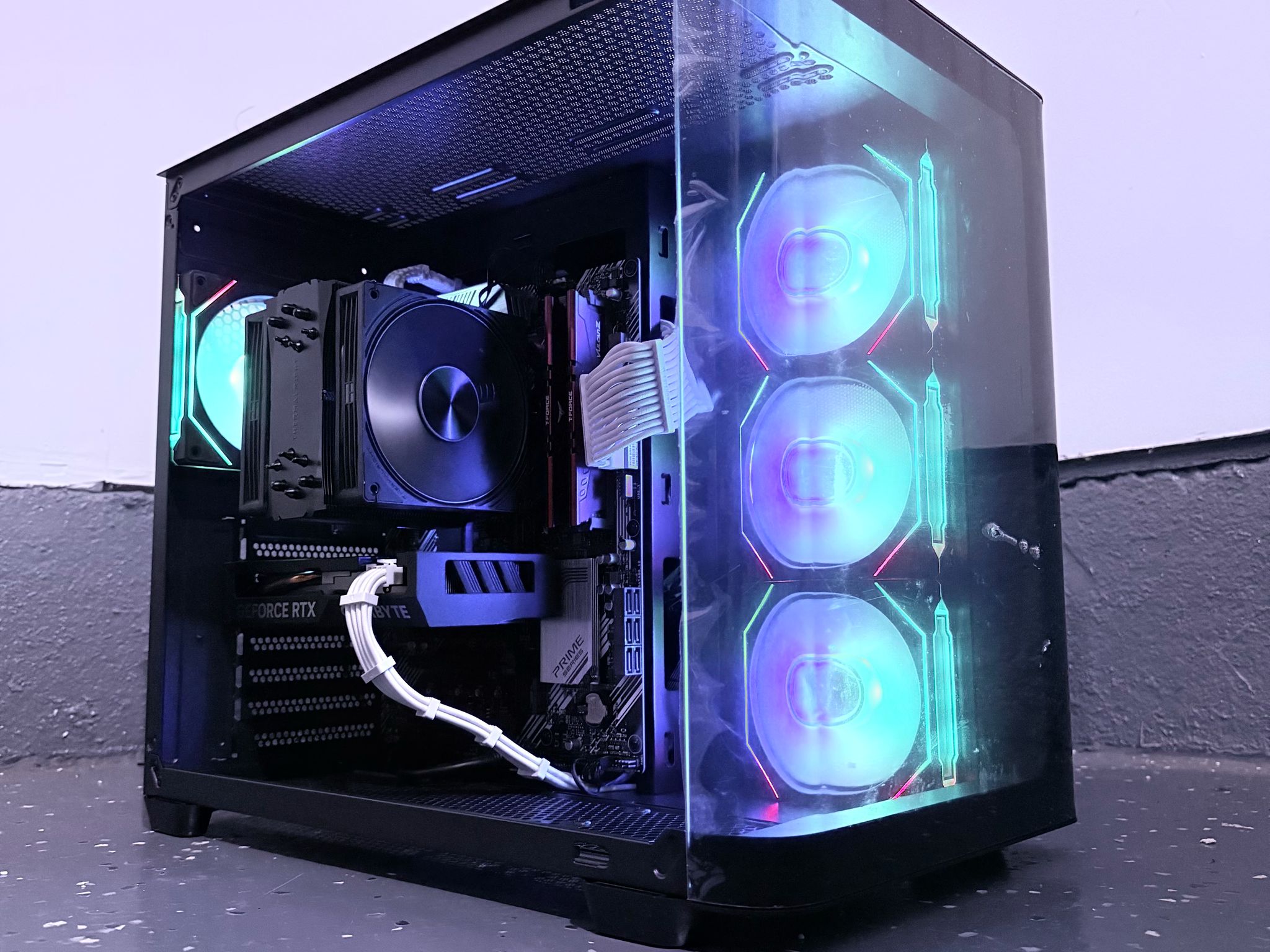 ⚫️"Neon Revenant"🌈 | 1080p Gaming | RTX 4060 | Ryzen 5 5500 | 16GB Ram | 1TB SSD | Free Shipping