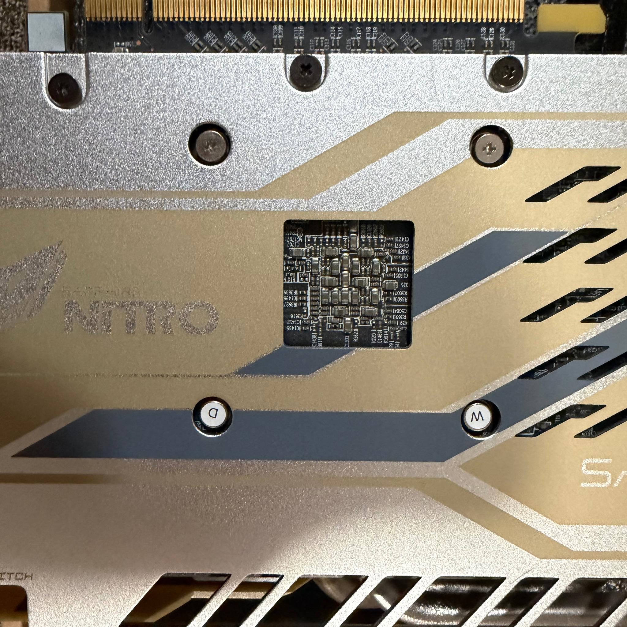 Sapphire NITRO+ SE Radeon RX 590