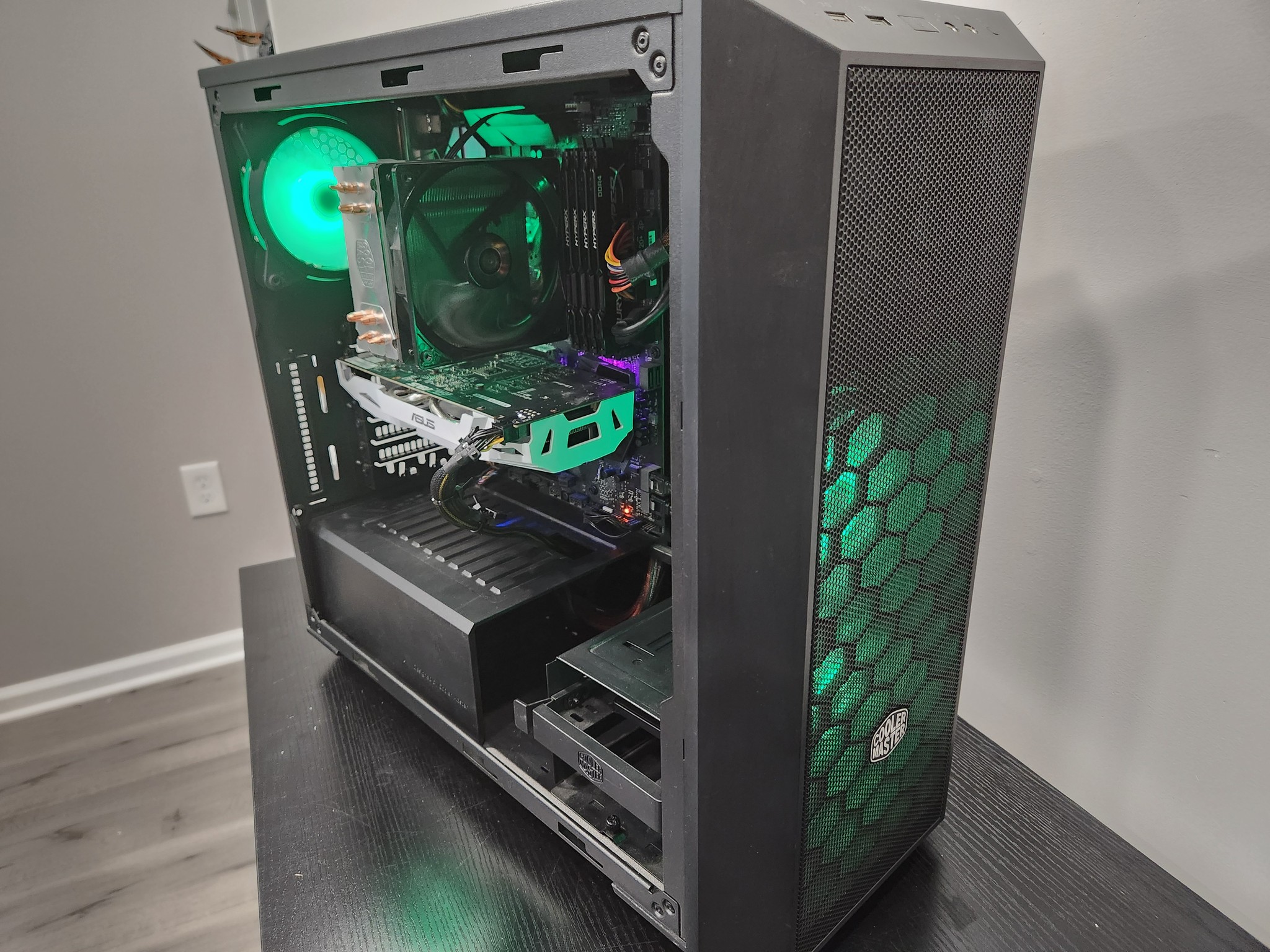 THE GREEN HORNET: The PERFECT starter Gaming PC!