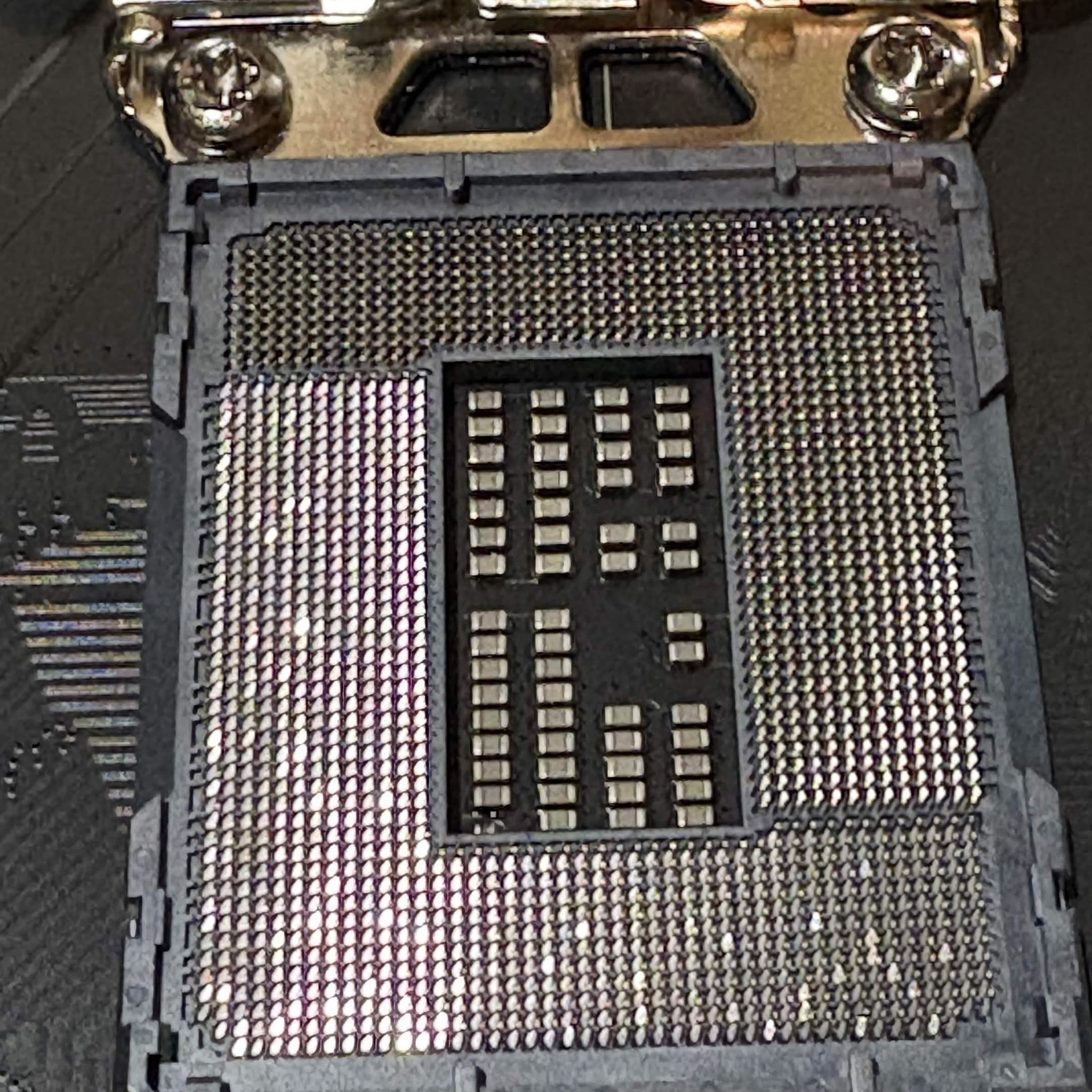 MSI PRO Z790-P WIFI DDR4 LGA1700 ATX Motherboard