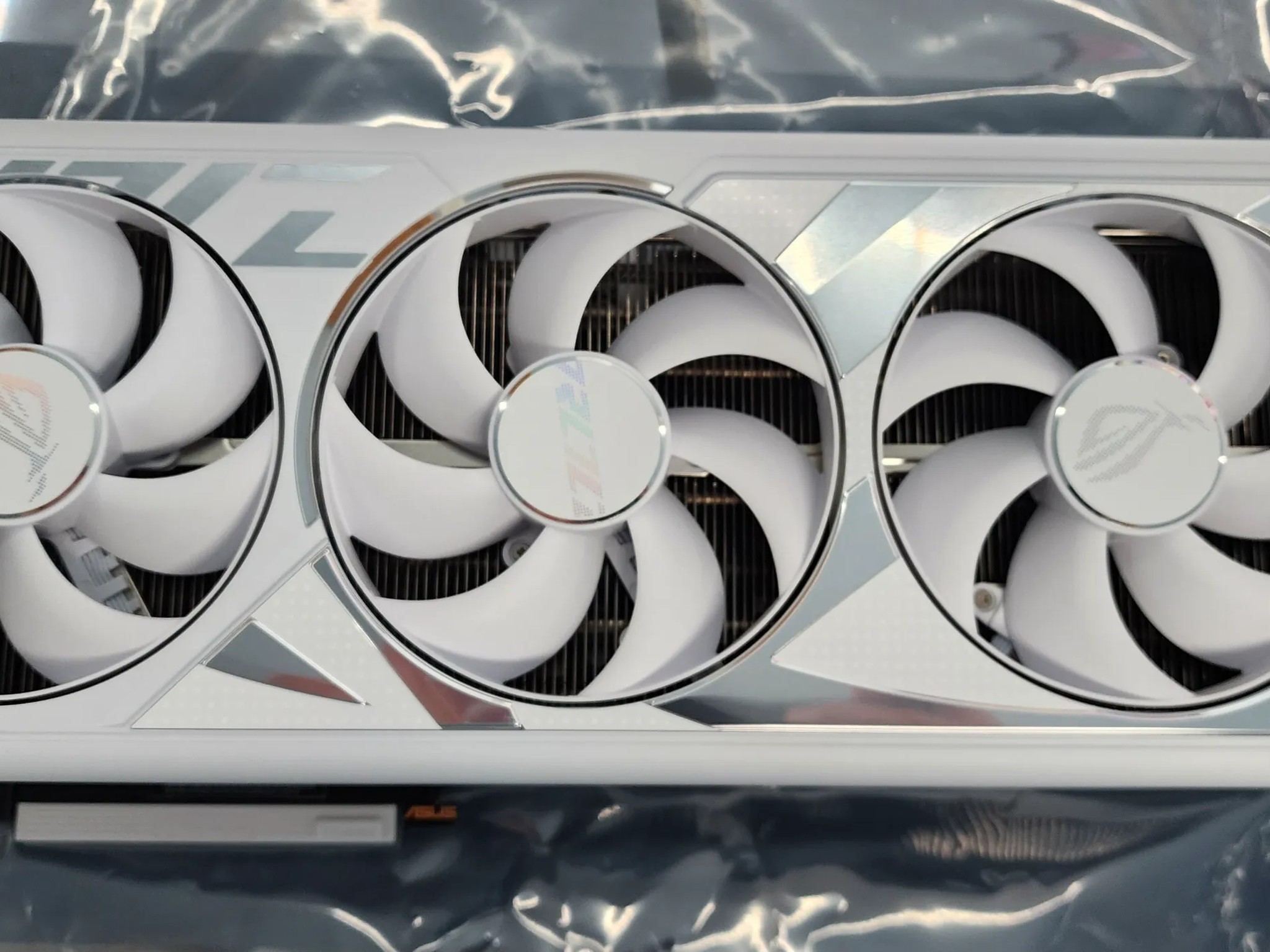 USED! RTX 4090 Asus Rog Strix OC White Edition