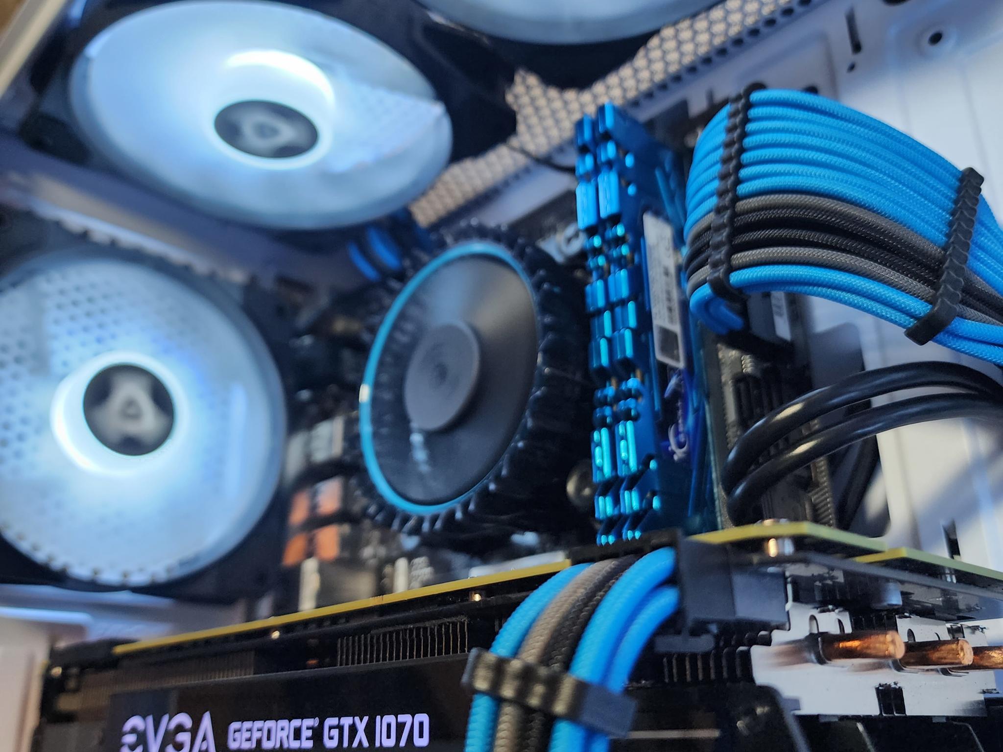 💙🤍💙 Intel Core i3 12100F // GeForce GTX 1070 // G.Skill 16GB 3000MHz