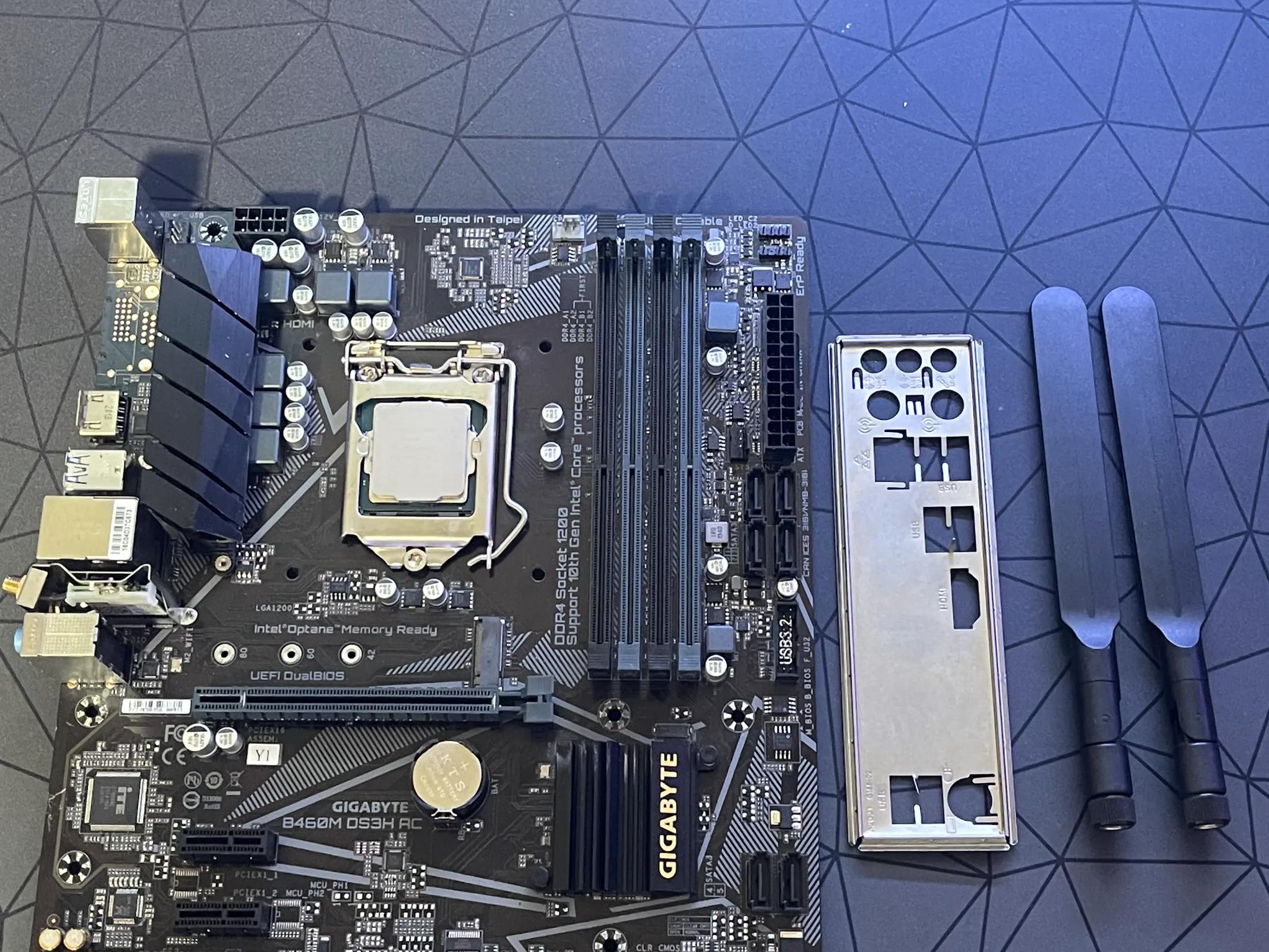 Gigabyte B460M Motherboard, intel i5 10400F CPU, combo for sale.