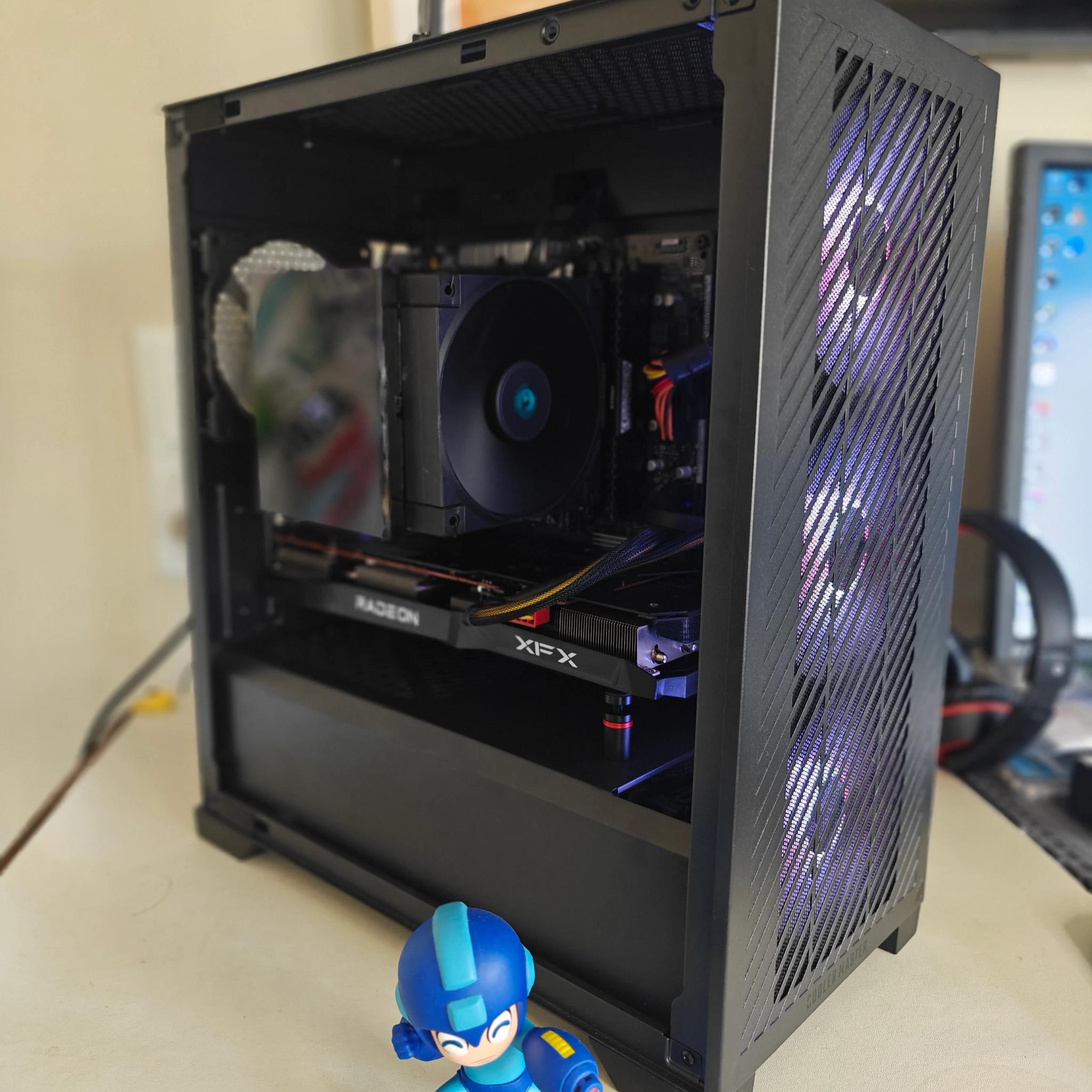 🩻📓 Solid and Chonky | Ryzen 5600X | Radeon RX6700XT | 2TB NVMe SSD | 32 GB DDR4