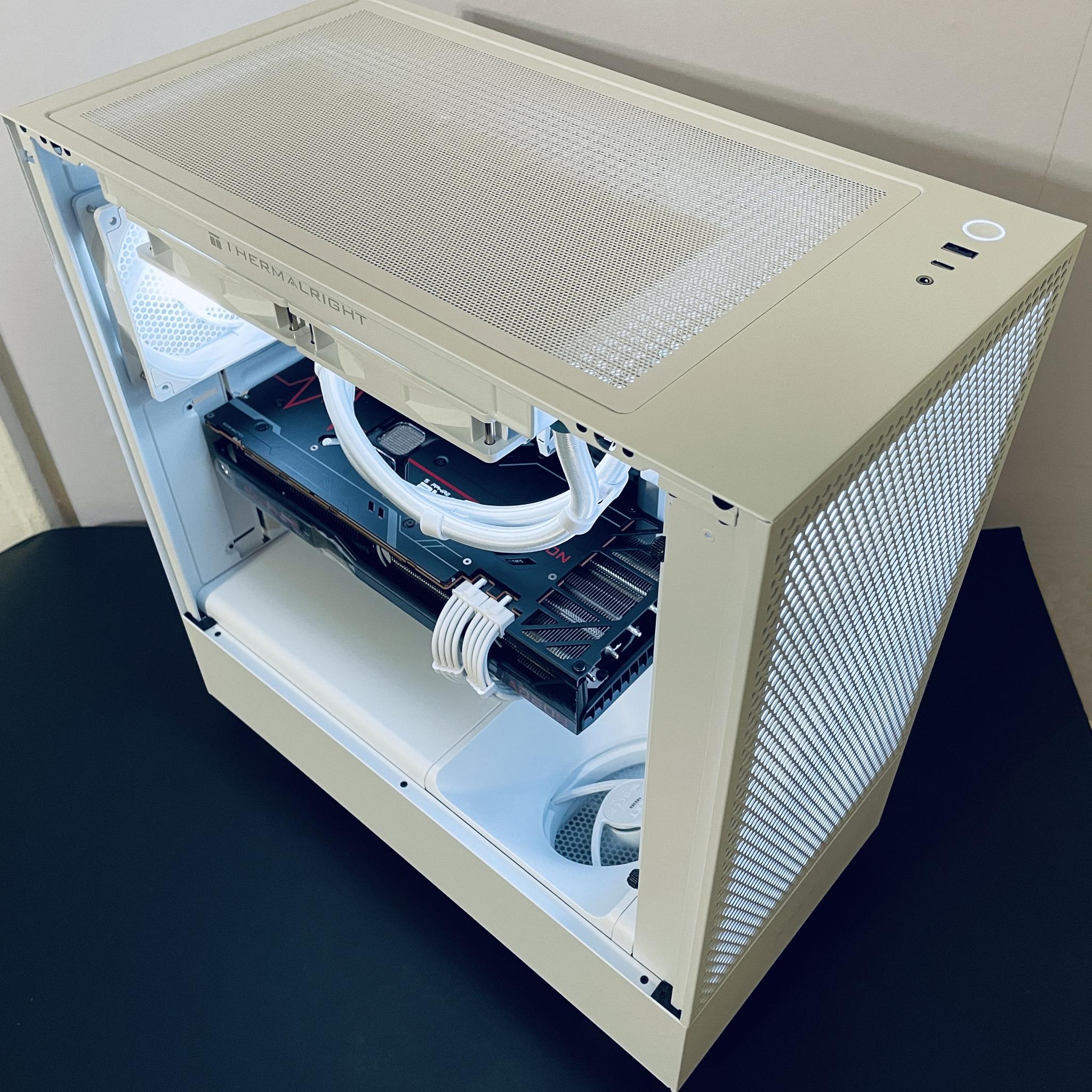 ❄️Liquid Cooled 4K/1440p White Gaming PC - RX 6800 XT 16GB ● i5 12600KF ● 32GB RAM ● 1TB NVMe SSD
