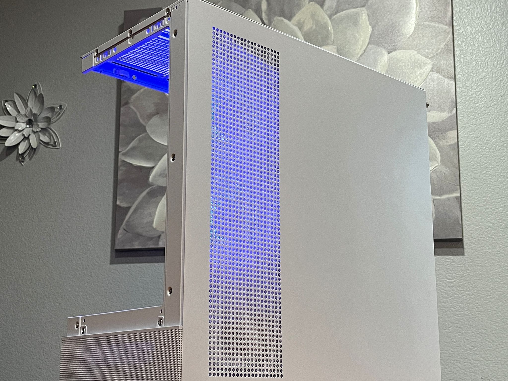 SAPPHIRE RX 6800 XT 16GB, Ryzen 7 5800X, 32GB 3200MHz | White RGB Gaming Computer/PC