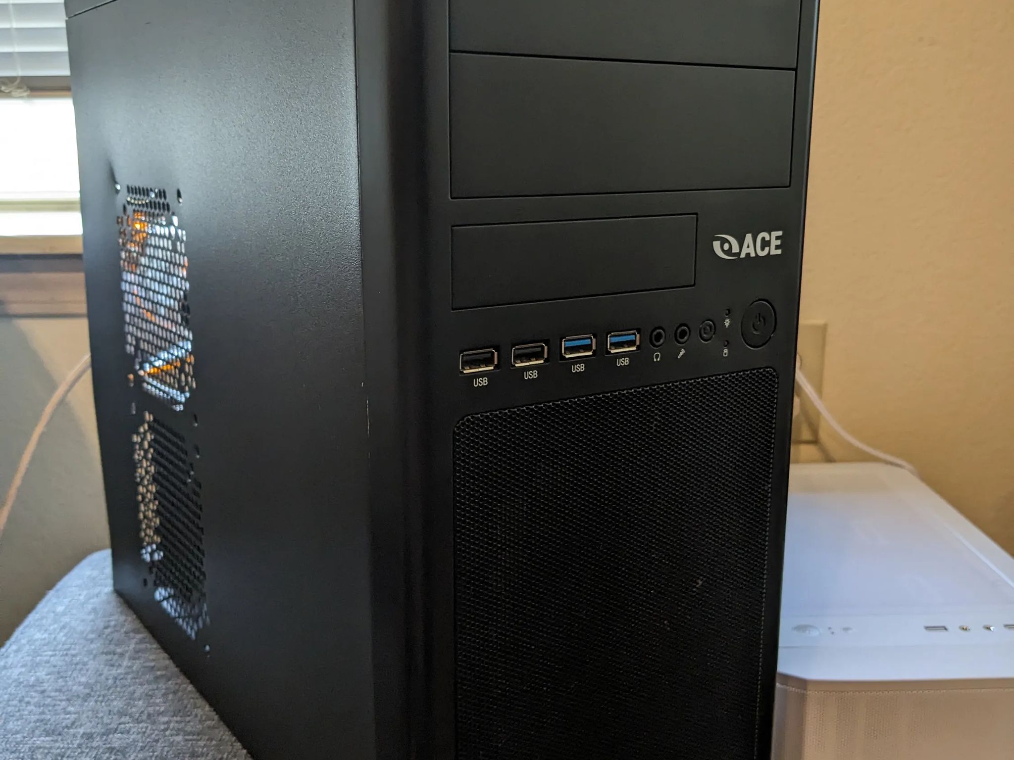 FREE SHIP||"Banana Split"||i5-750,16GB RAM,RX 460 2GB,240GB SSD,500GB HDD,Win10, WiFi