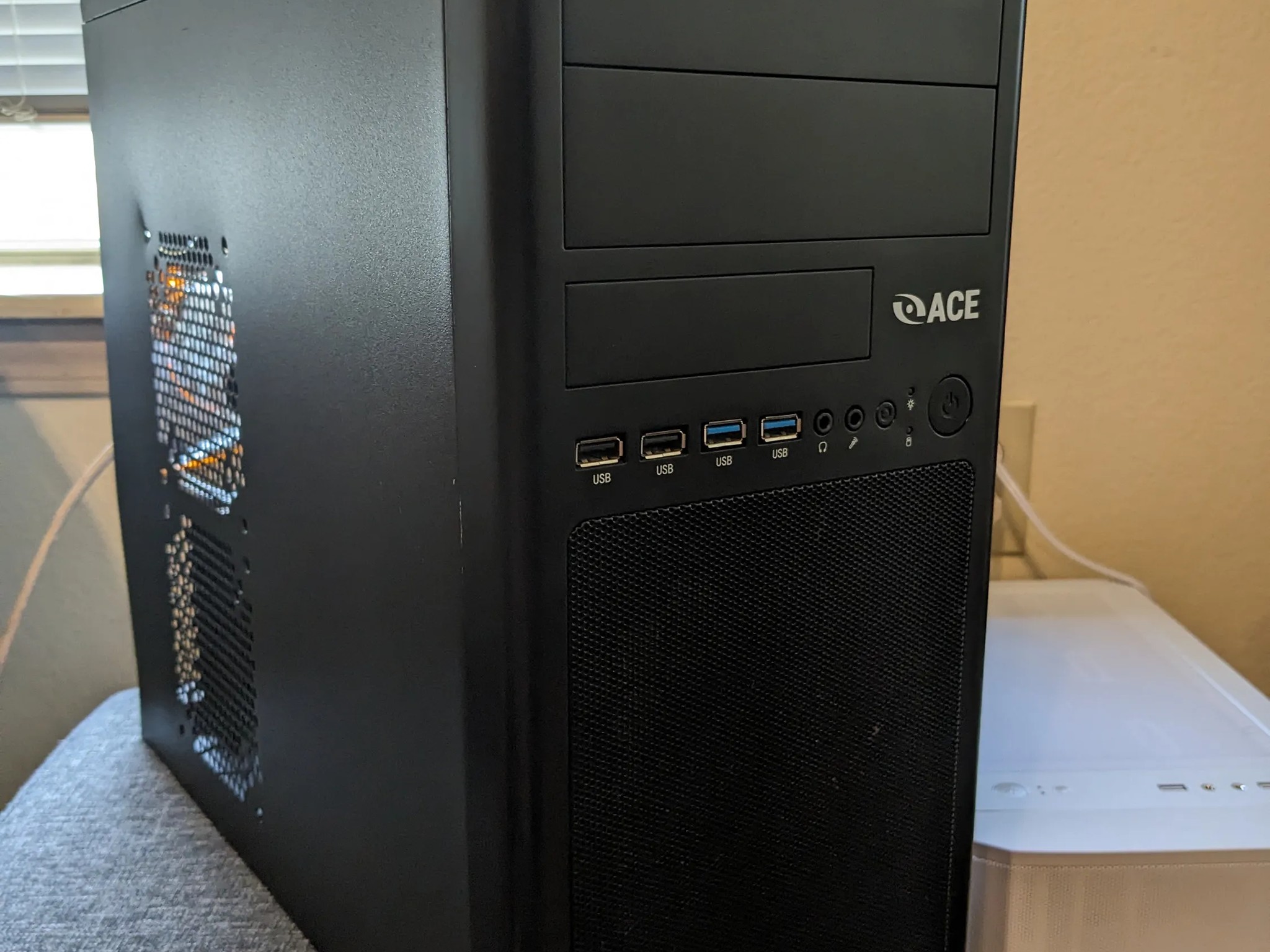 FREE SHIP||"Banana Split"||i5-750,16GB RAM,RX 460 2GB,240GB SSD,500GB HDD,Win10, WiFi