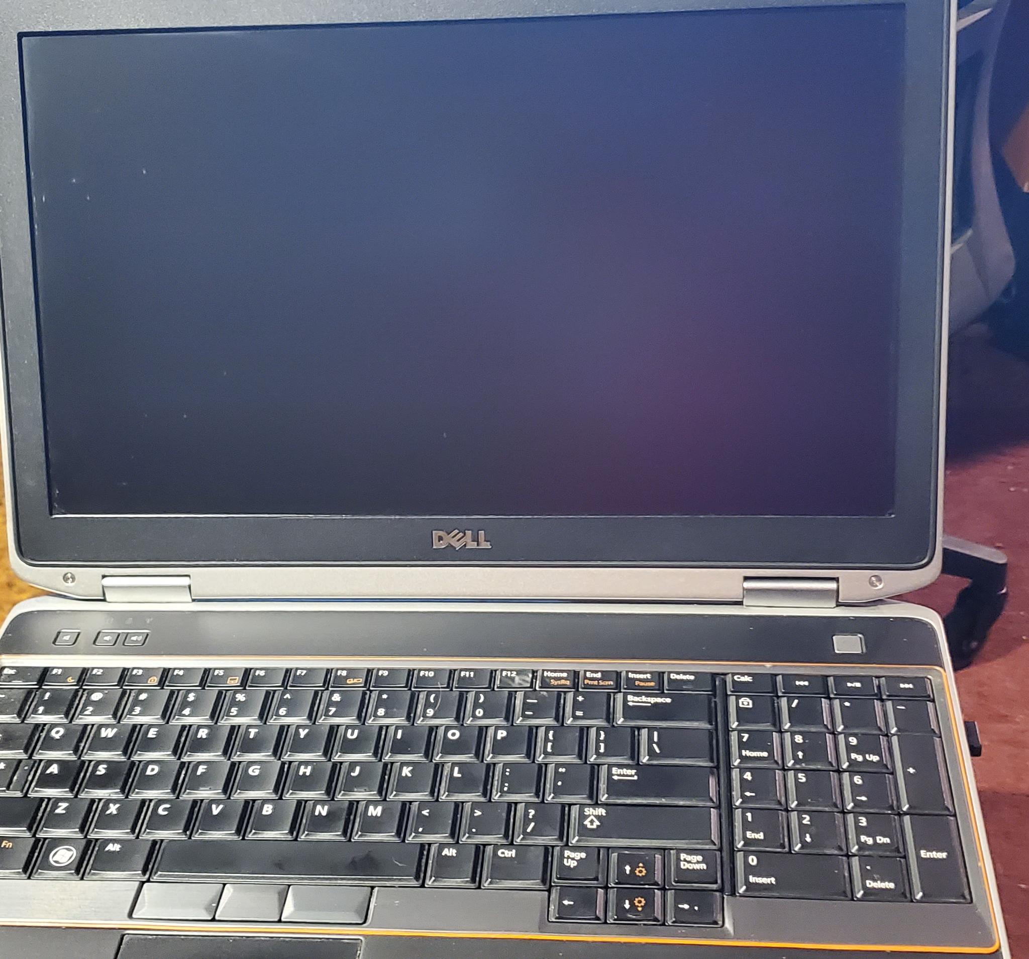 Dell latitude e6520 laptop