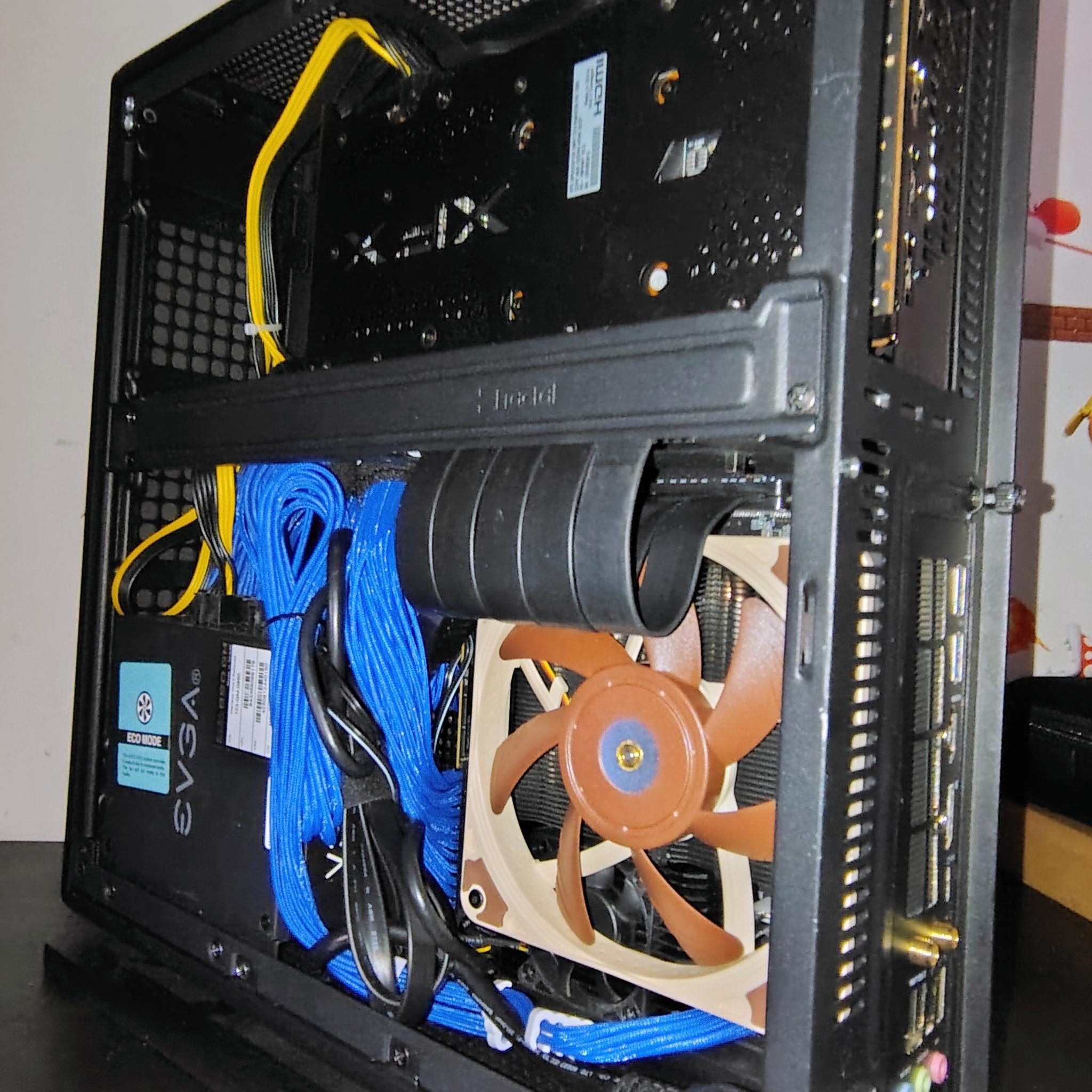 1440P SFF Gaming Monster | Ryzen 7 7745HX | Rx 7600 8GB | 32GB DDR5 | 1.5 TB SSD