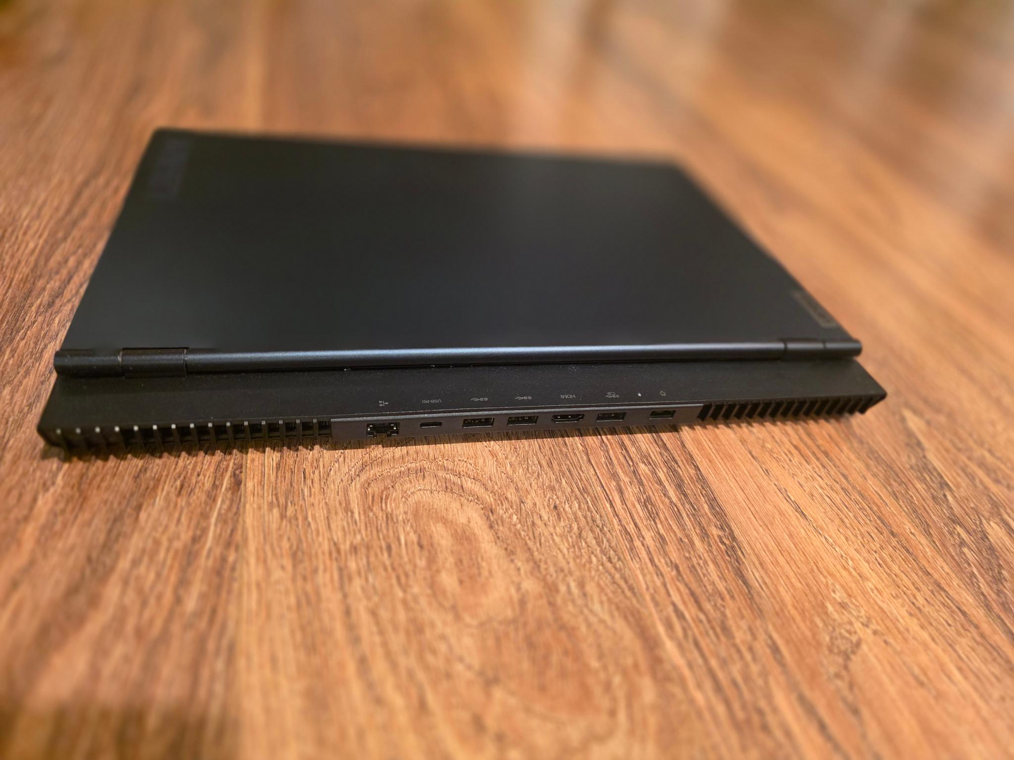 Legion 5 15" AMD Ryzen 7 5800H - NVIDIA RTX 3050 Ti - 8GB Memory - 512GB SSD